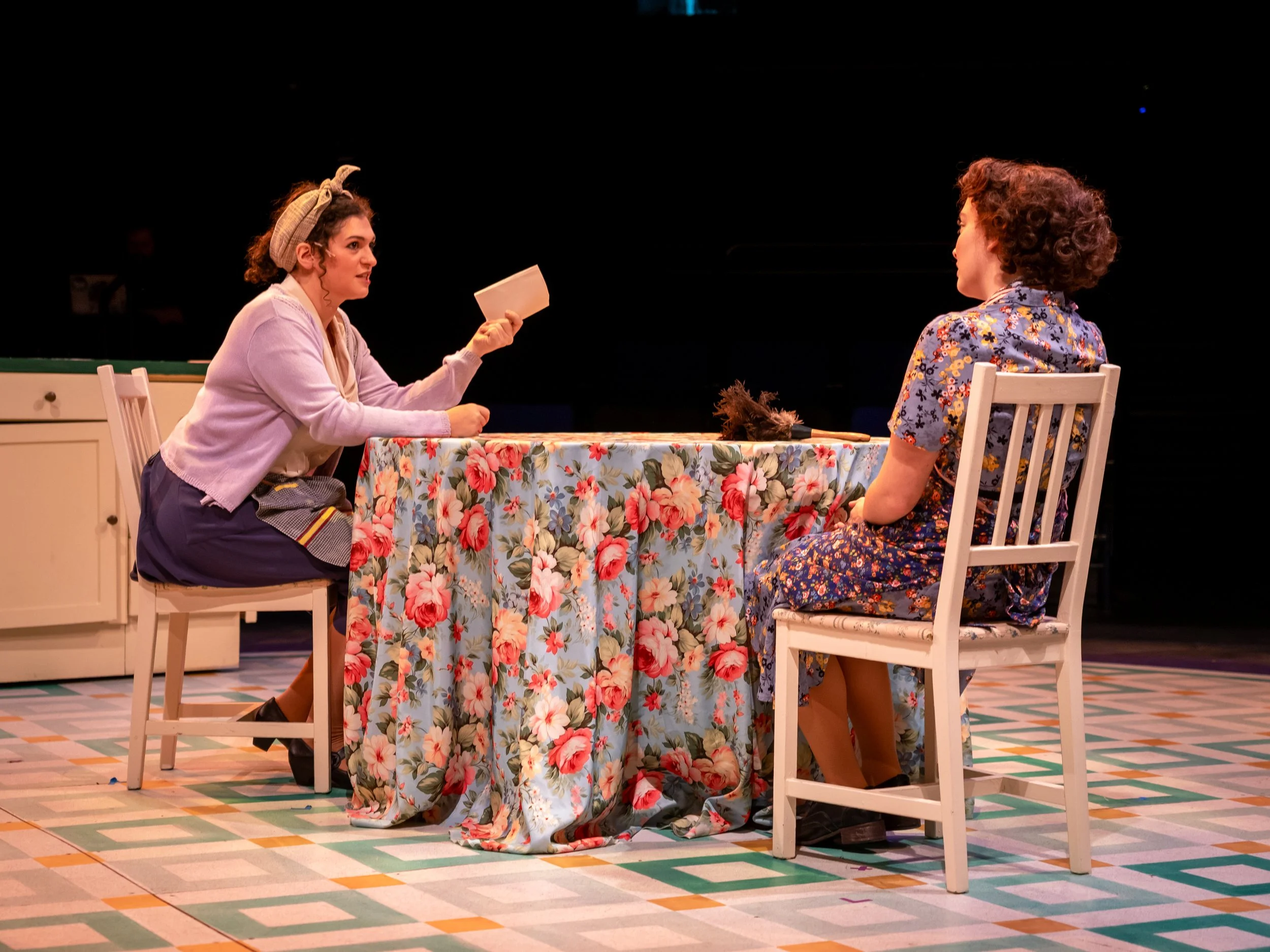 Flowers for Mrs. Harris (Nov. 2025)