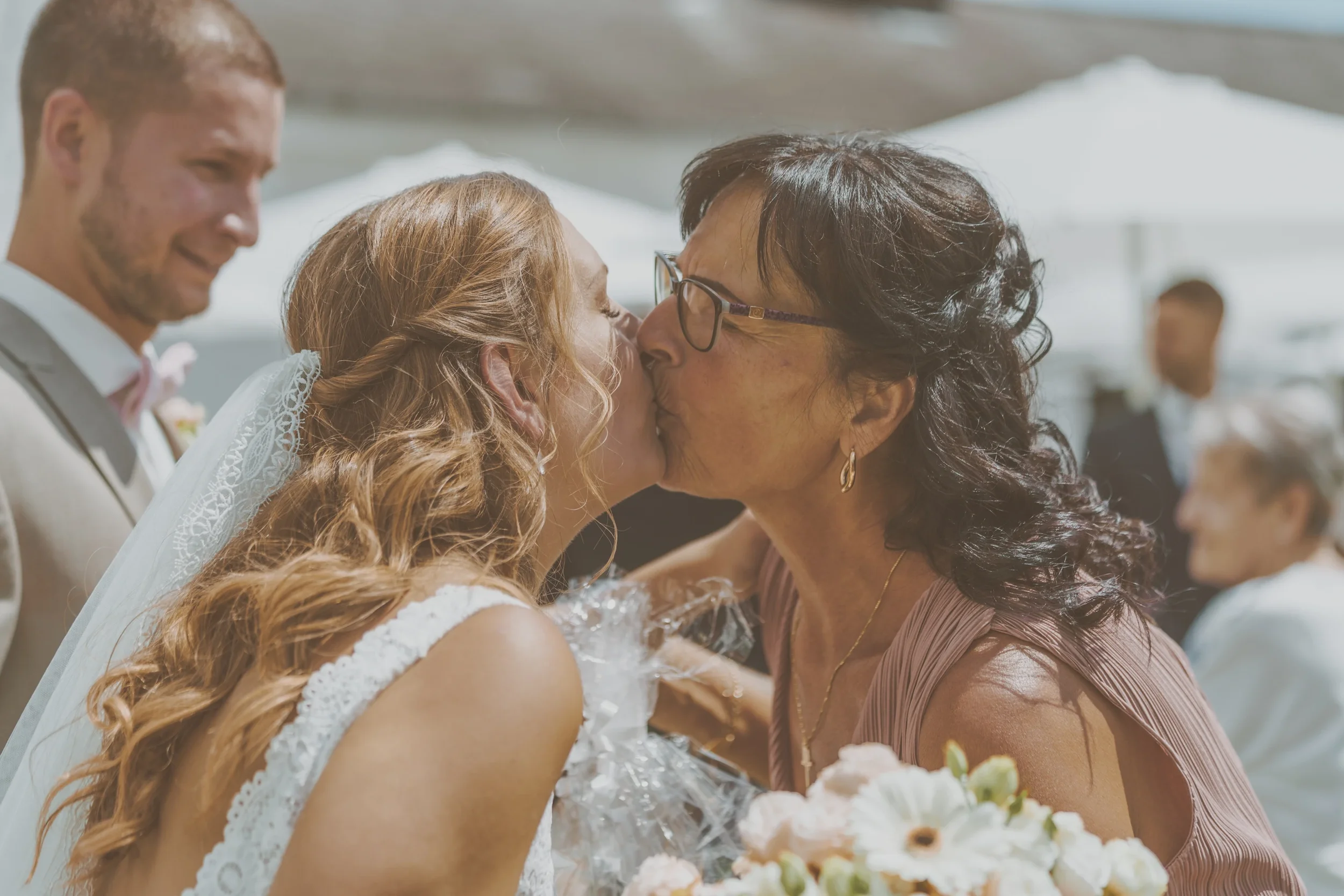 akreativestoryDenise&Christian_Sommerhochzeit26.webp