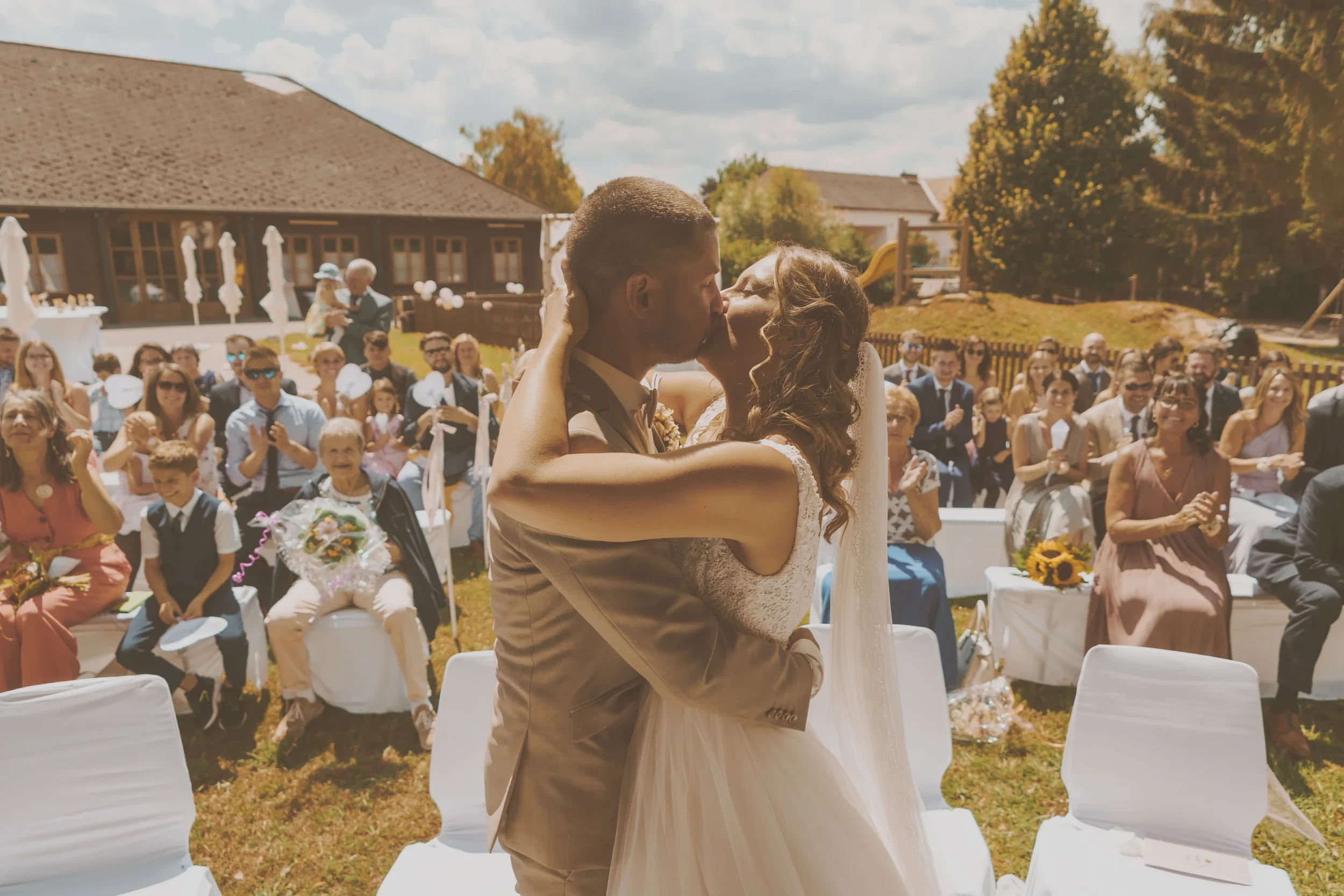 akreativestoryDenise&Christian_Sommerhochzeit47.webp
