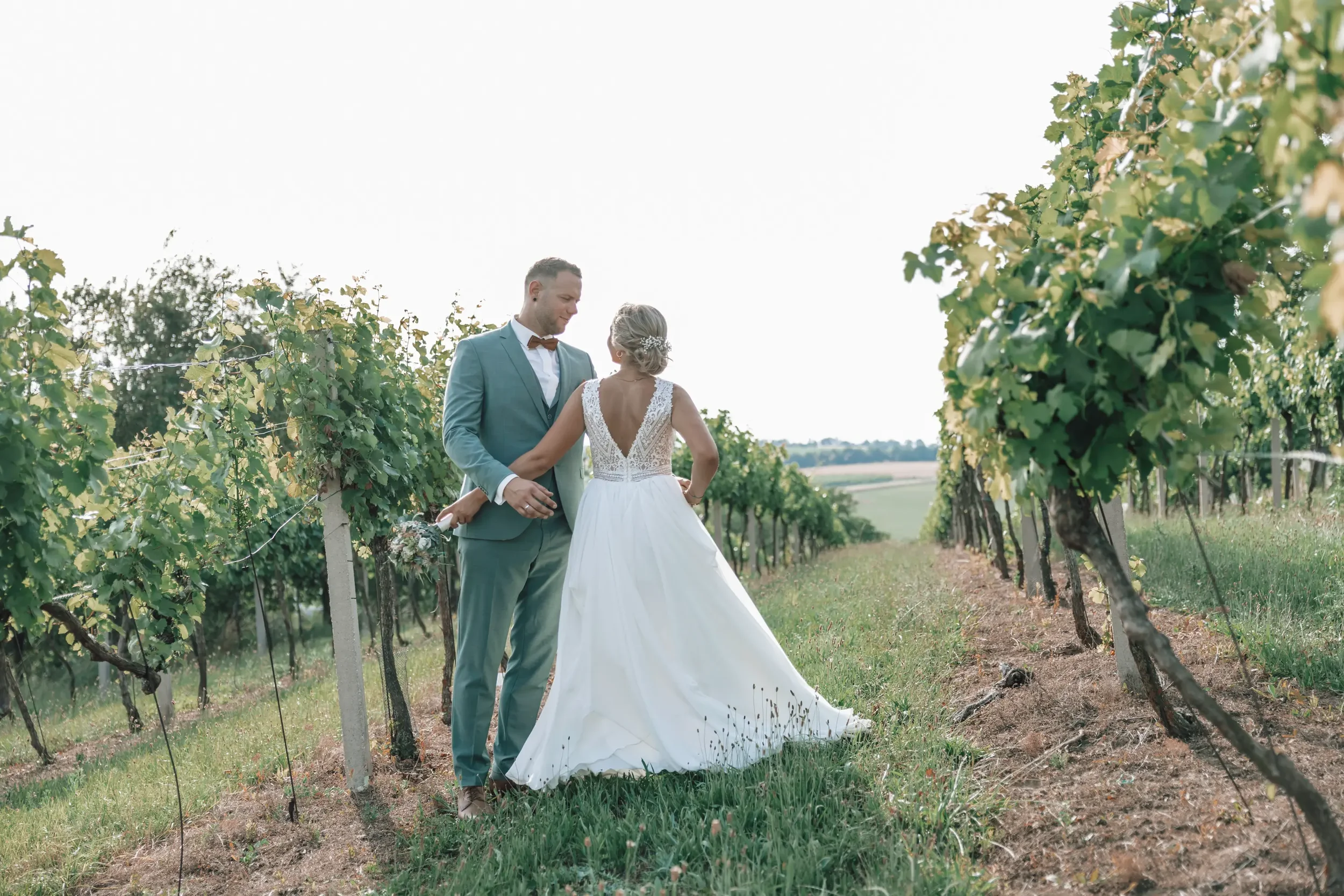 hgrakreativestoryhochzeitCONNY&CHRISTOPHPortraits-63.webp