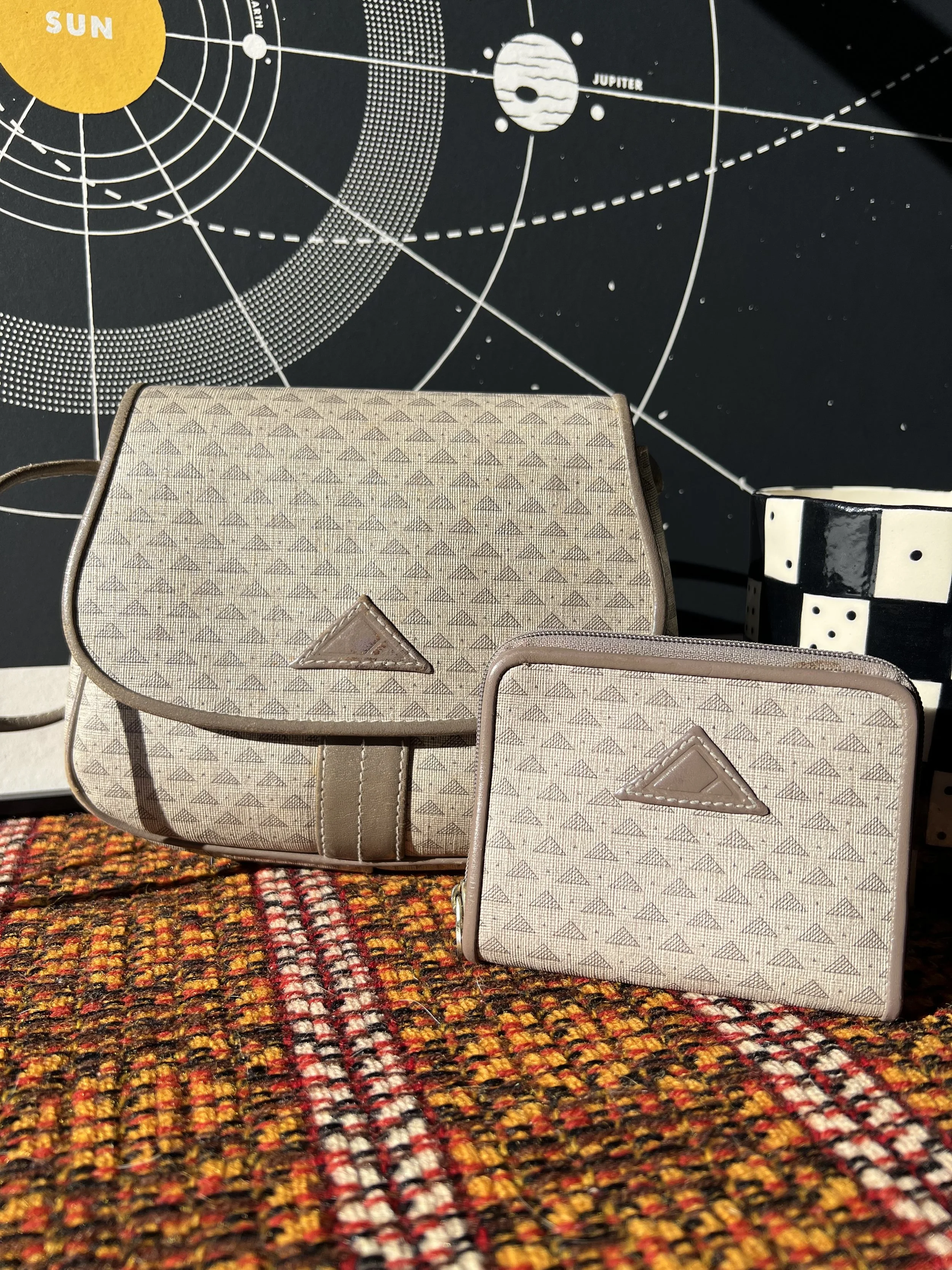 Vintage 1980's Liz Claiborne Triangle Pattern Purse & Wallet Set