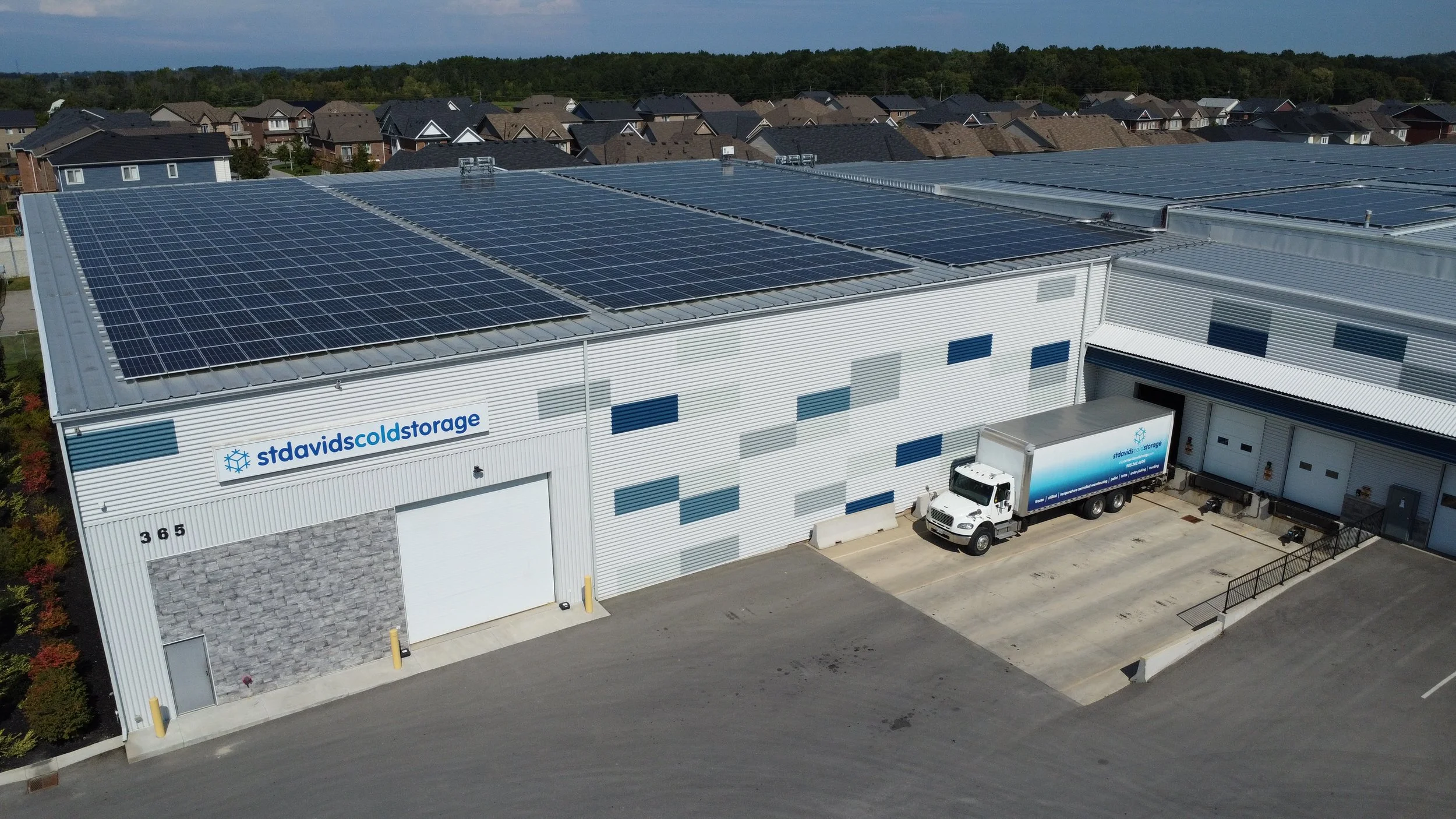 Commercial Rooftop Solar panels