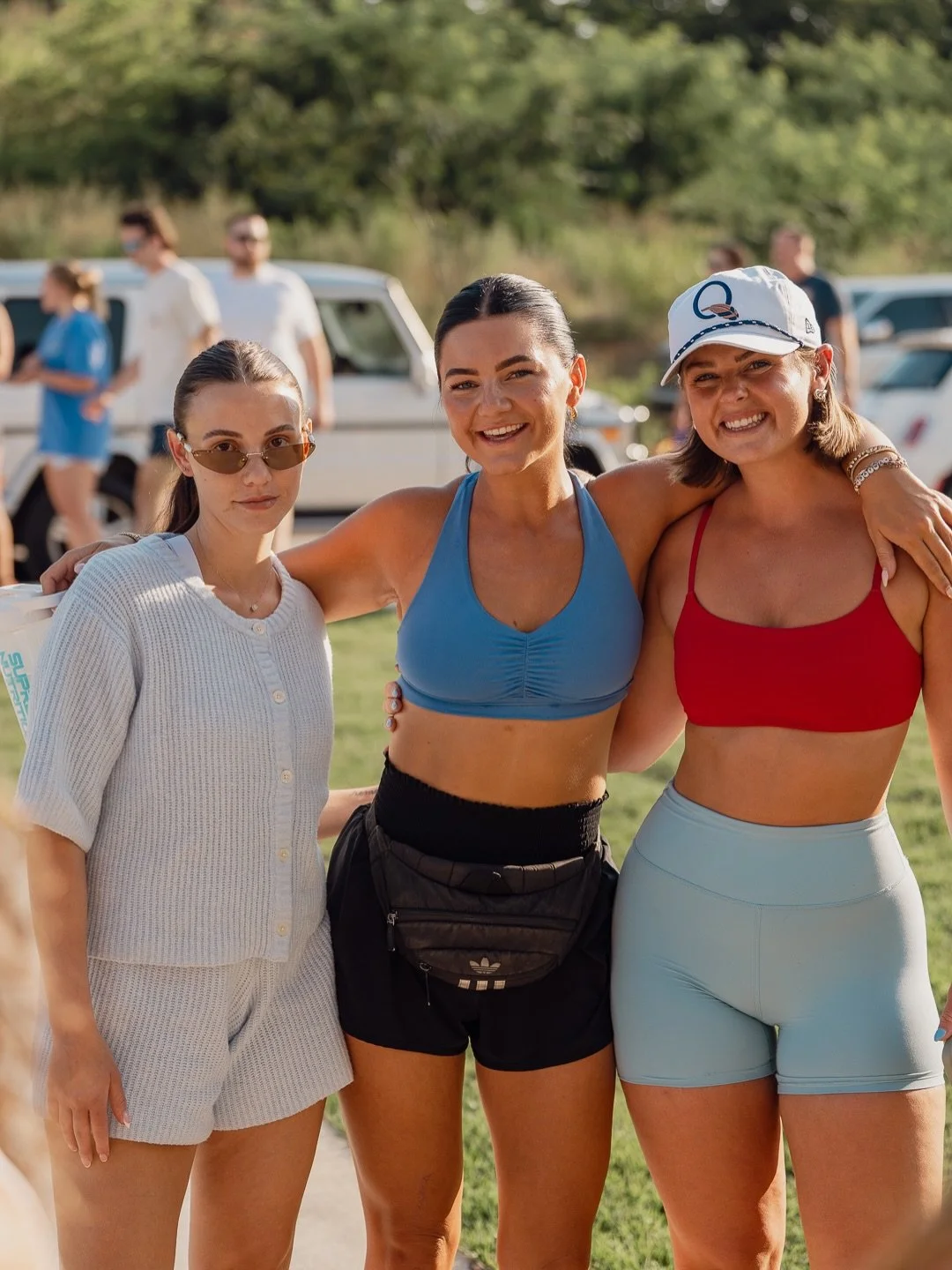 😄 manifesting warmer weather so who's ready for Run Club to resume?