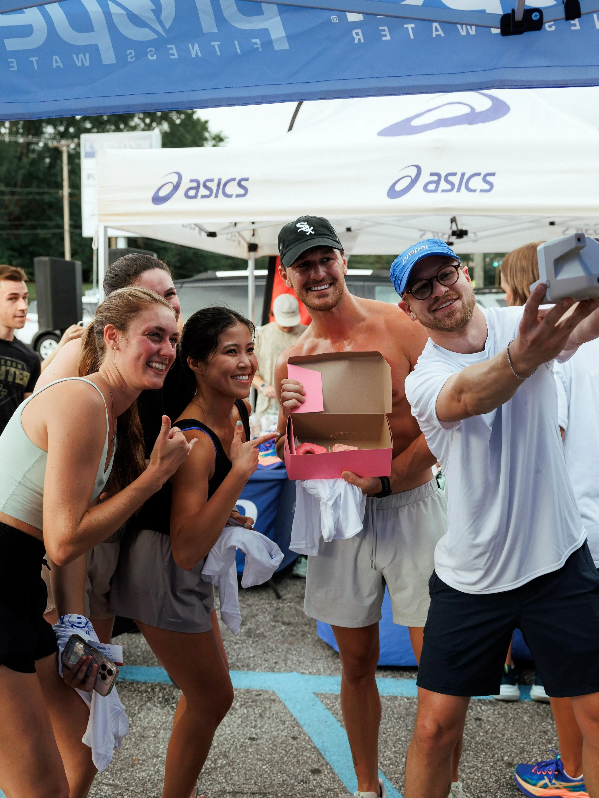 Could use a doughnut and a run right about now! 🍩🏃&zwj;♀️

#nationaldonutday #run