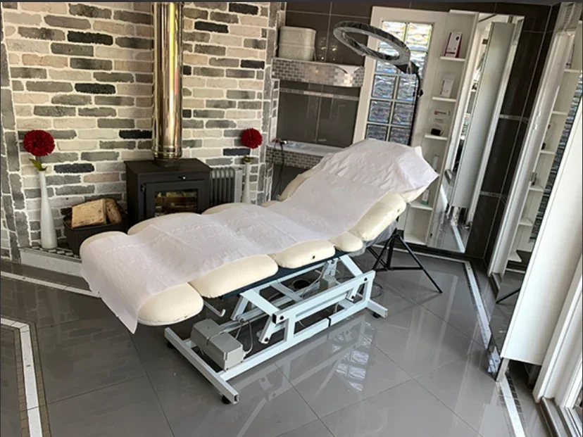 Deanne Perkins Royston Salon Interior