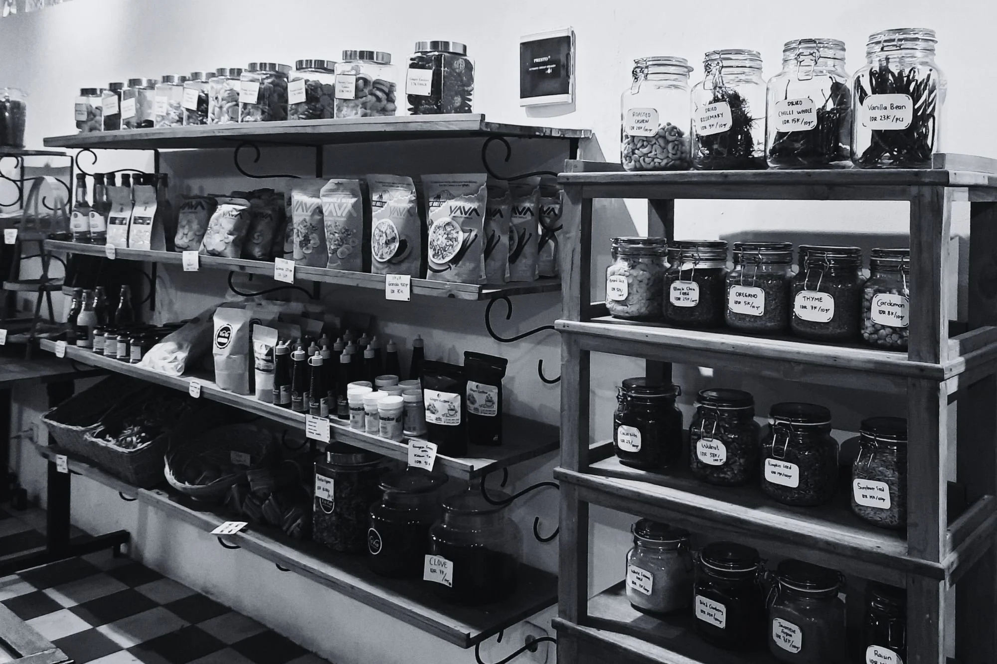 The Zero-Waste Pantry: Bulk Shopping and Refill Shops Near The Overlook
