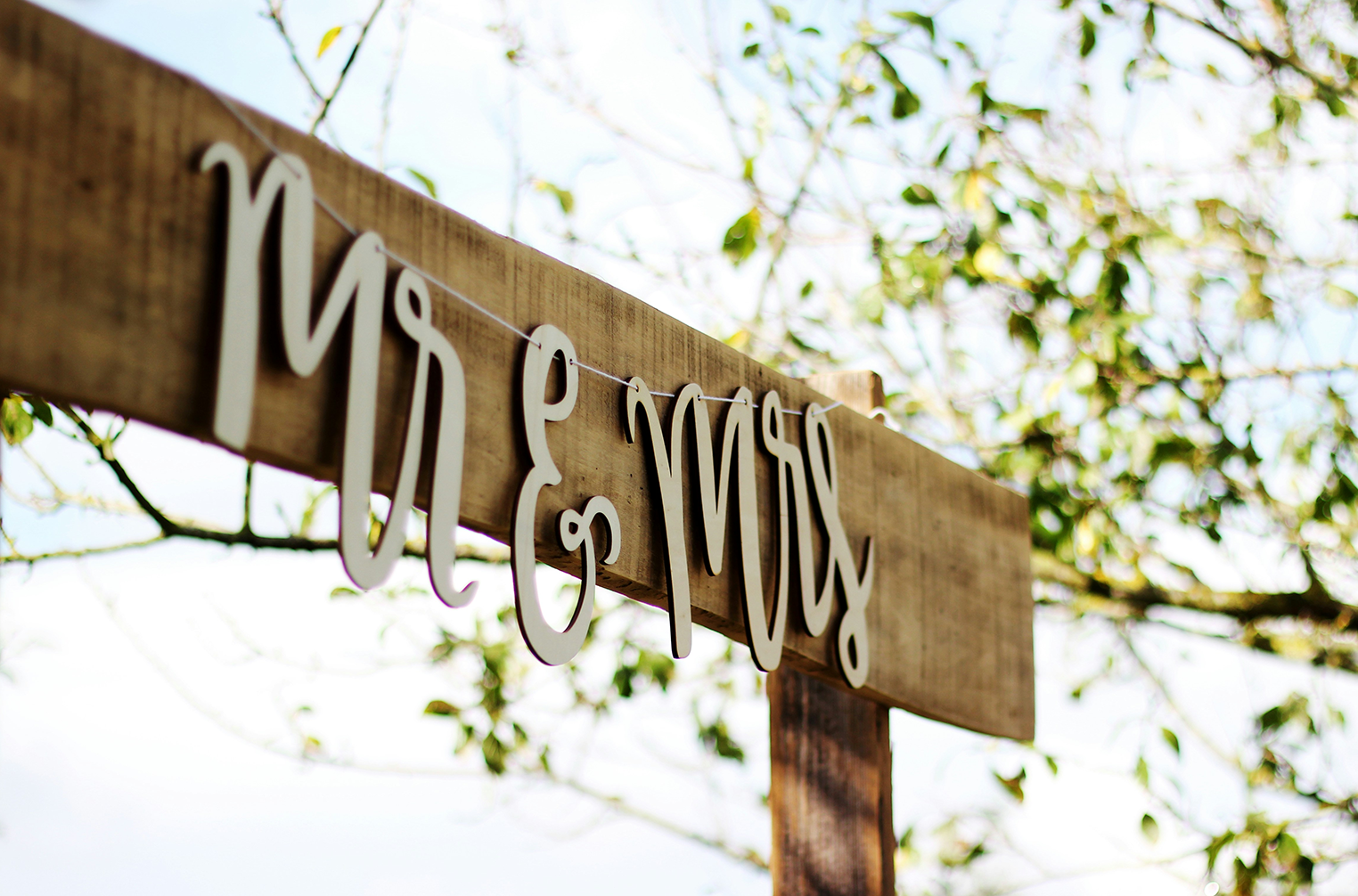 How to Choose a Mobile Coffee Cart for Your Tampa Wedding