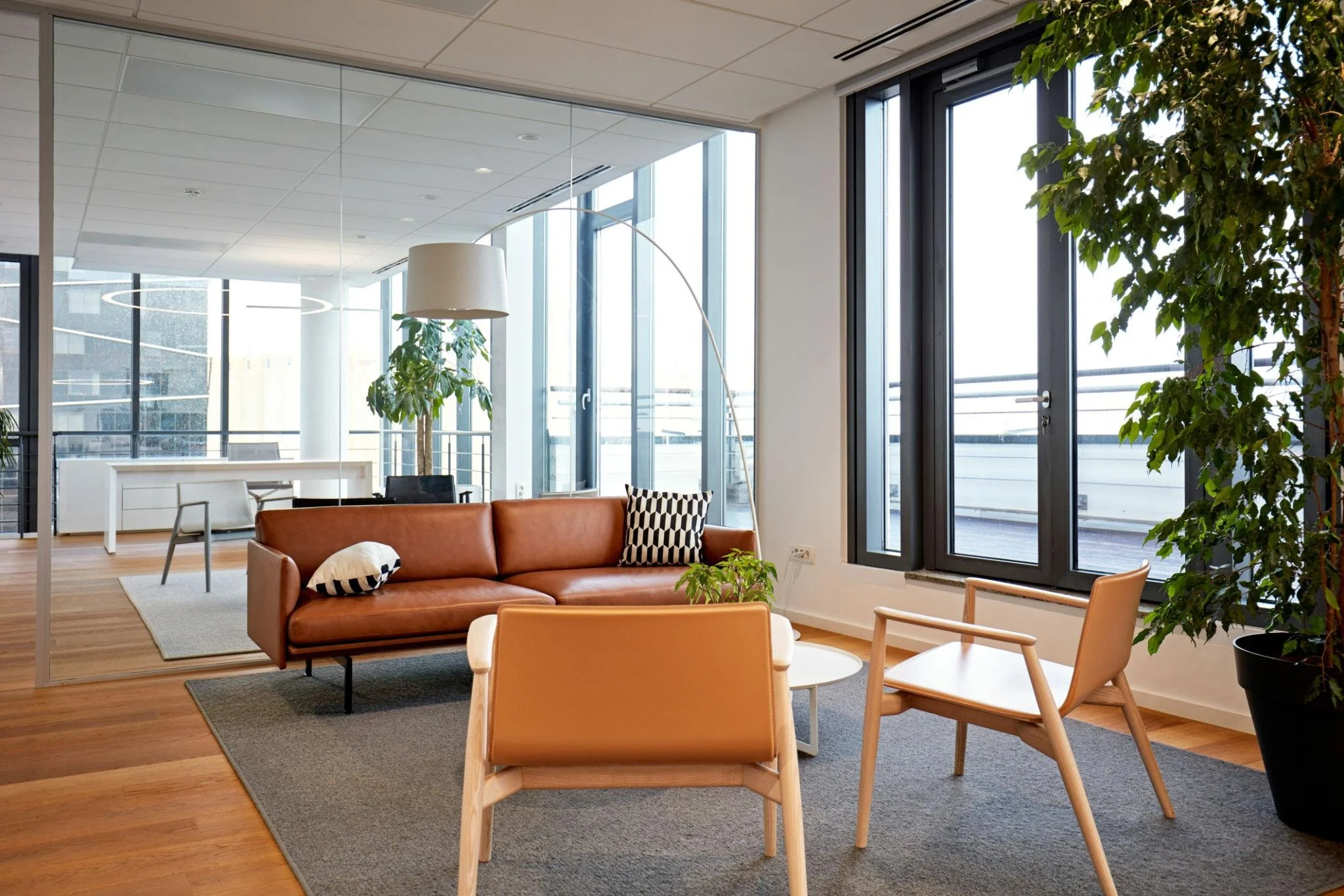 Reliable office cleaning company serving London businesses