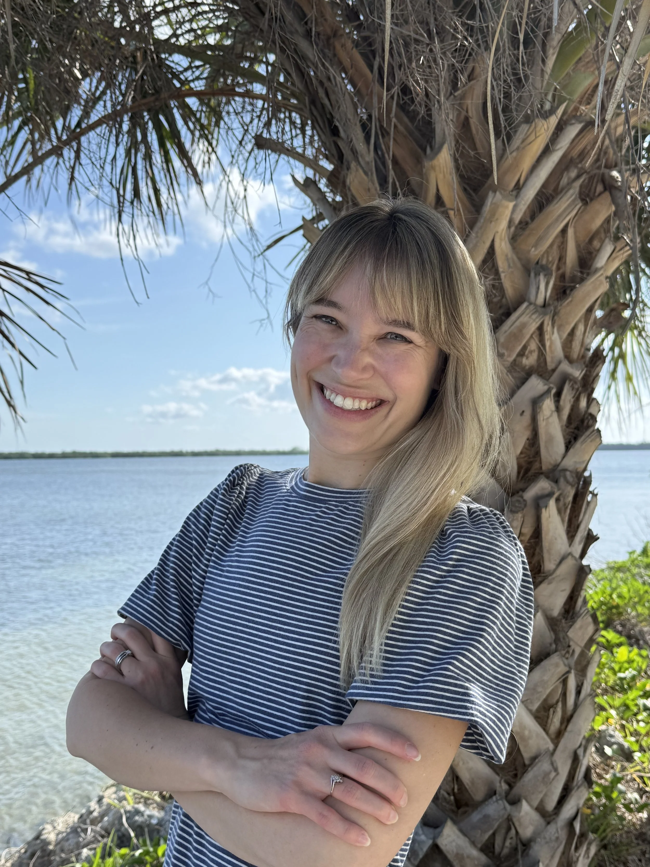 Carey Warren, LCSW is a therapist for women experiencing anxiety in FL & VA