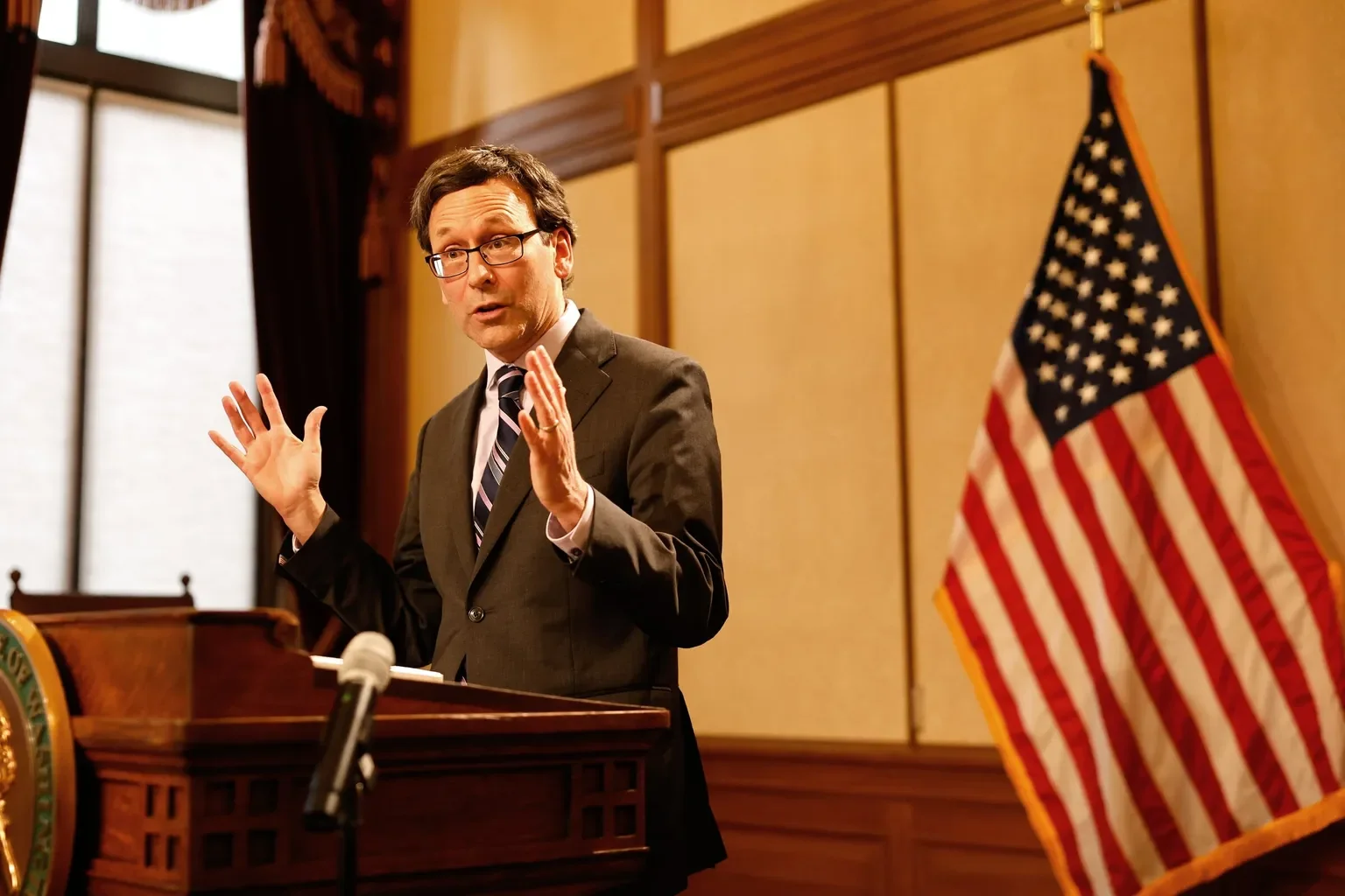 What does the Governor of WA have to say about IL26-001?