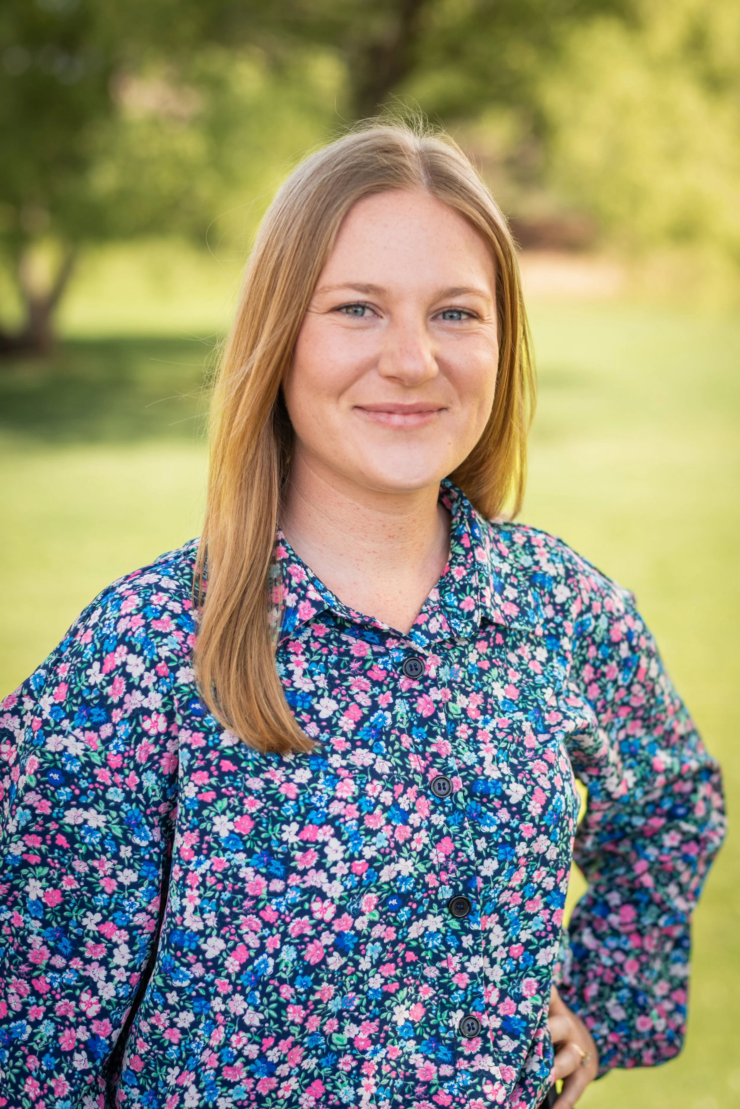 Amanda Denhof, PhD, licensed psychologist providing therapy for children, teens, and adults in Sandy, Utah.