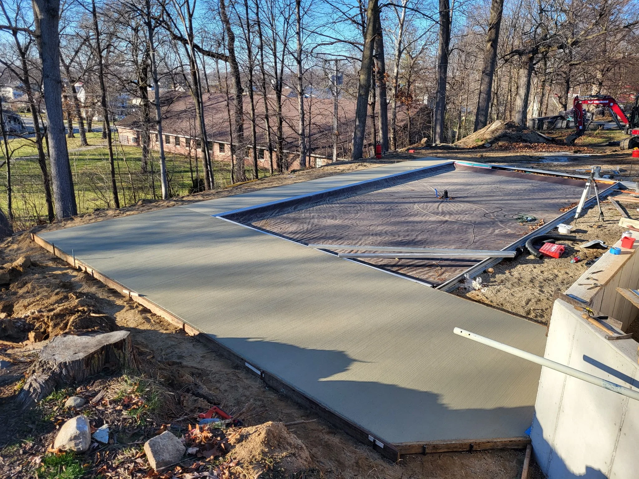 Winona Pool Deck & Retaining Wall