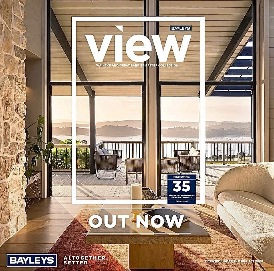 Vintage Lane at sunset - which made the cover of @bayleyswaiheke 
VIEW Magazine ✨ 

Styled &amp; staged by us 
📸 @guy_hasler 
@hayden_ringrose_bayleys