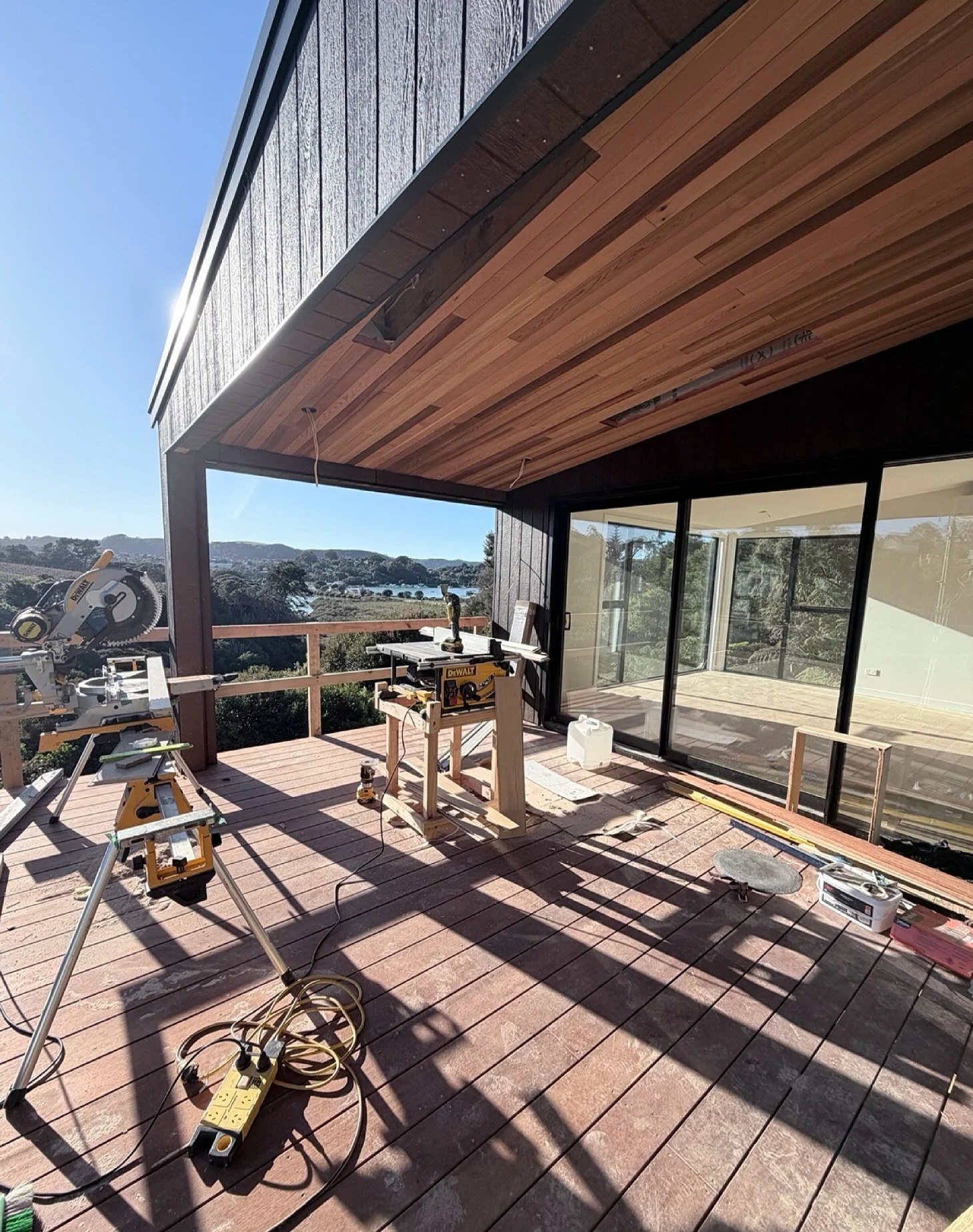 STAGING STARTS BEFORE THE FURNITURE ARRIVES.

Every home is different. We consider the architecture, setting, light and how buyers will experience the space.

Bespoke. No formula. Just thoughtful staging designed to make each property feel its best.
