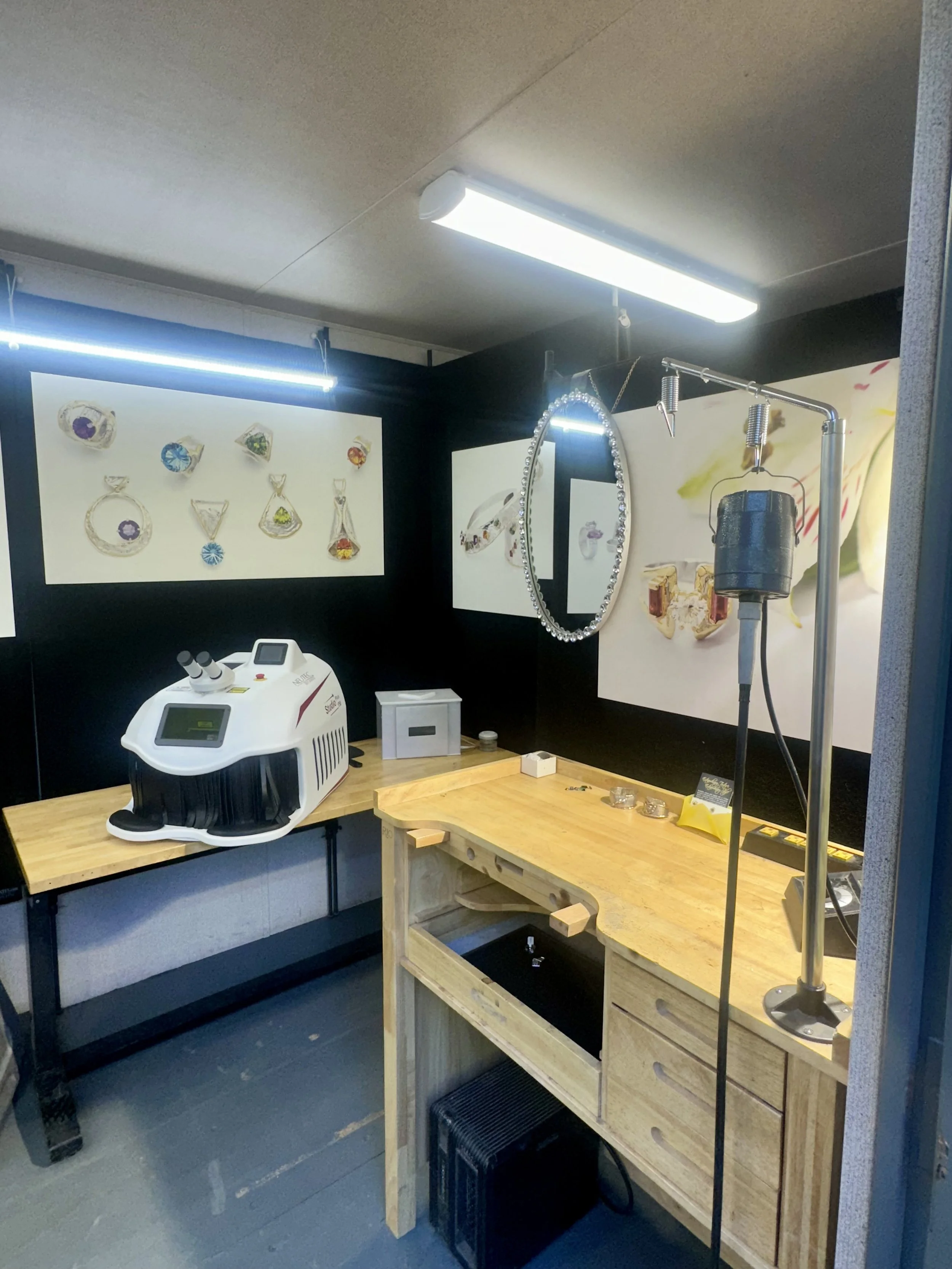Shell-Bell Studio Awesome laser welder!