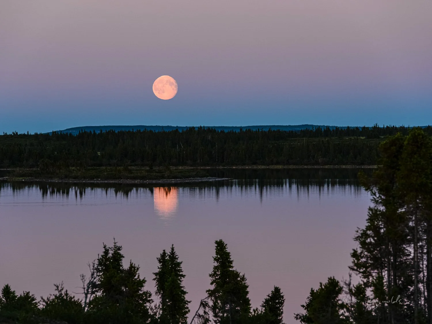 Moon over the Kazan River, NU