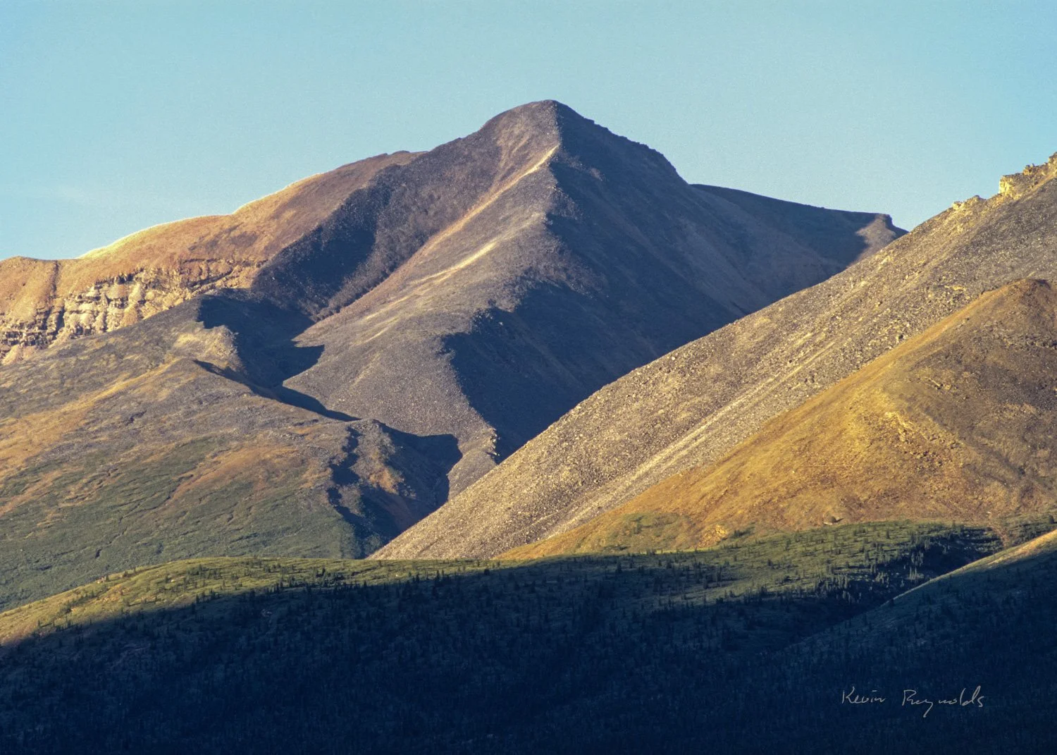 Scenery along the Mountain River, NT