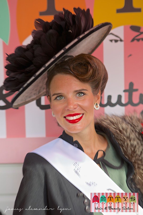 bettys_salon-goodwood_revival-69A3342.jpg