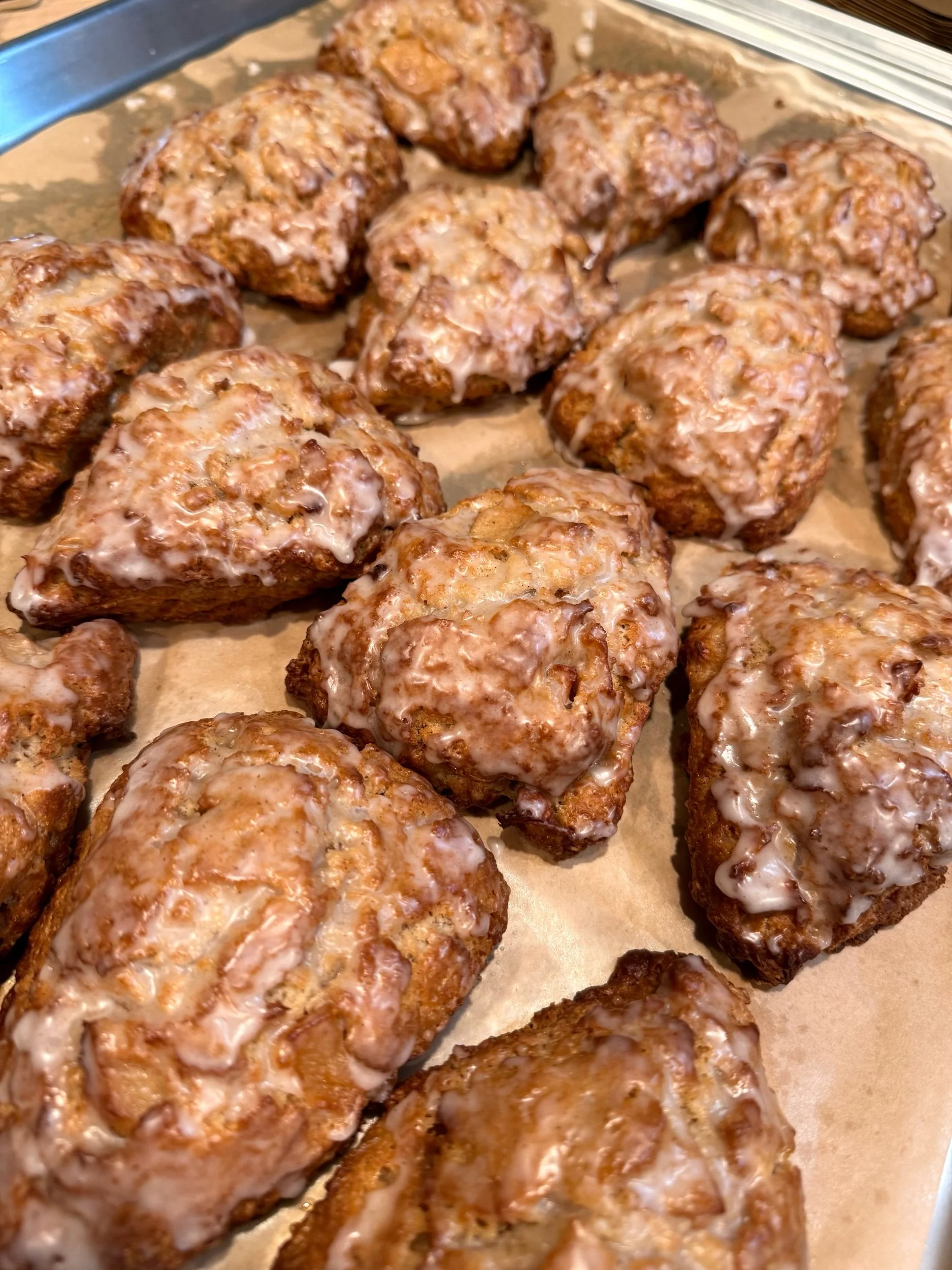 Spiced Apple Scone with Cinnamon Glaze (3 pack)