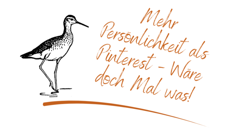 Schwarzer Hintergrund mit goldener, handgeschriebener Schrift, der Text lautet: ‚Mehr Persönlichkeit als Pinterest – Wär’ doch Mal was!‘