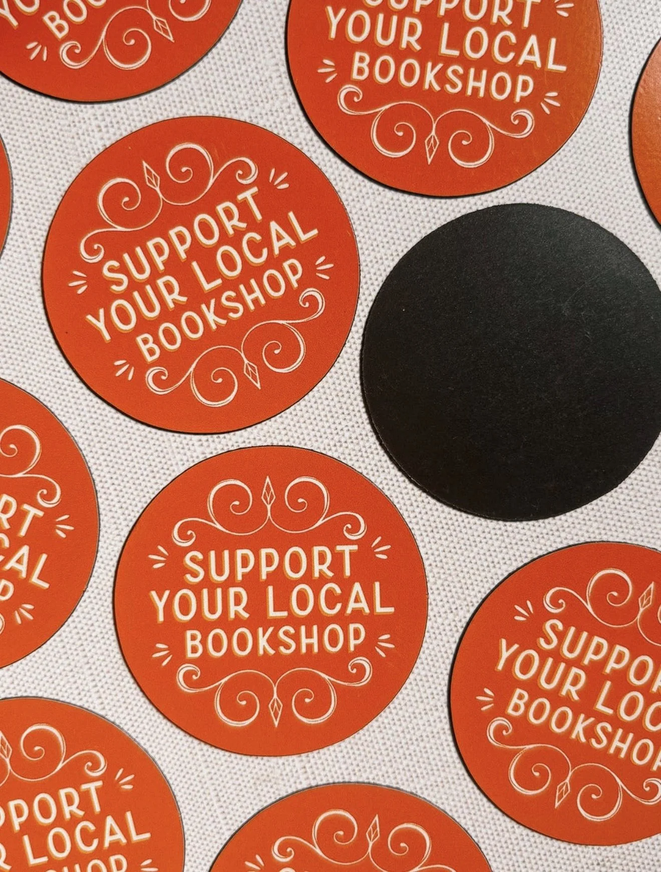 Magnet: Support Your Local Bookshop