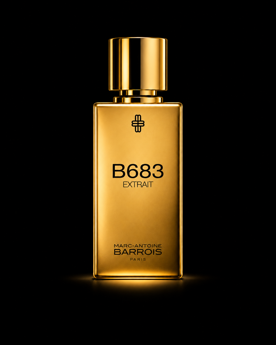 Flacon de parfum doré de Marc-Antoine Barrois Paris, étiqueté B683 Extrait, sur fond noir.