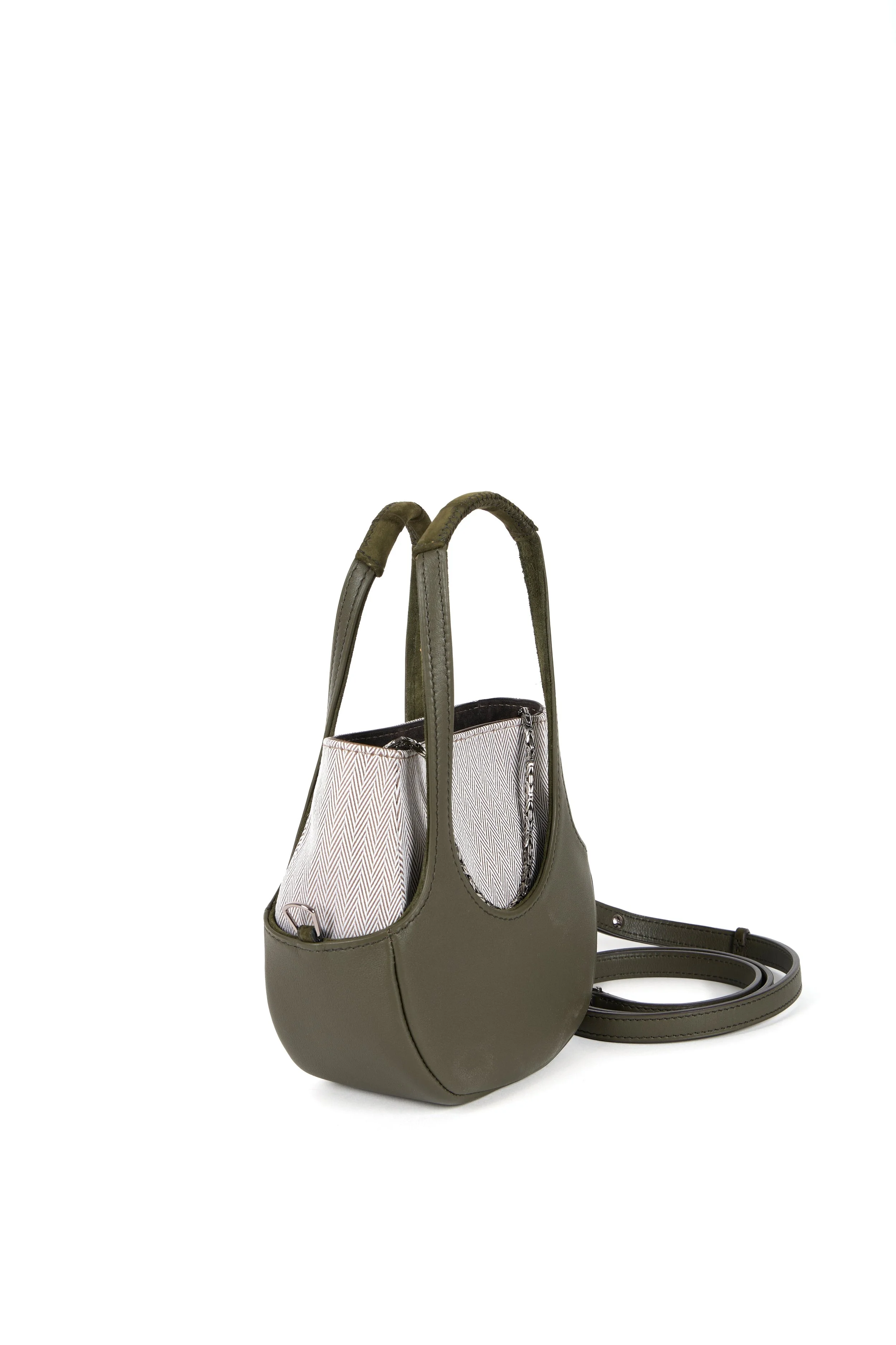 GIFTBOX_EJIAH17DUETTO_SAC5_VEAUKAKI_POUCHTOILE_QUART_032026.jpg