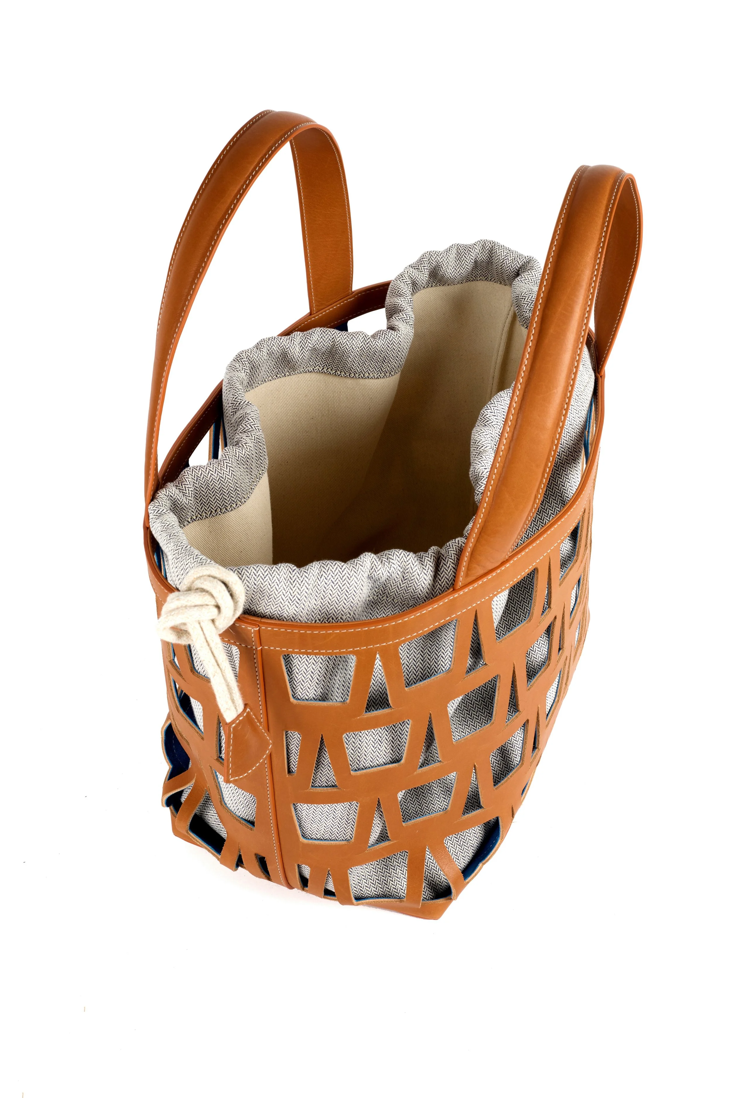 KAYLA43TOTE-VEAUBARENIA-INTERIEUR.jpg