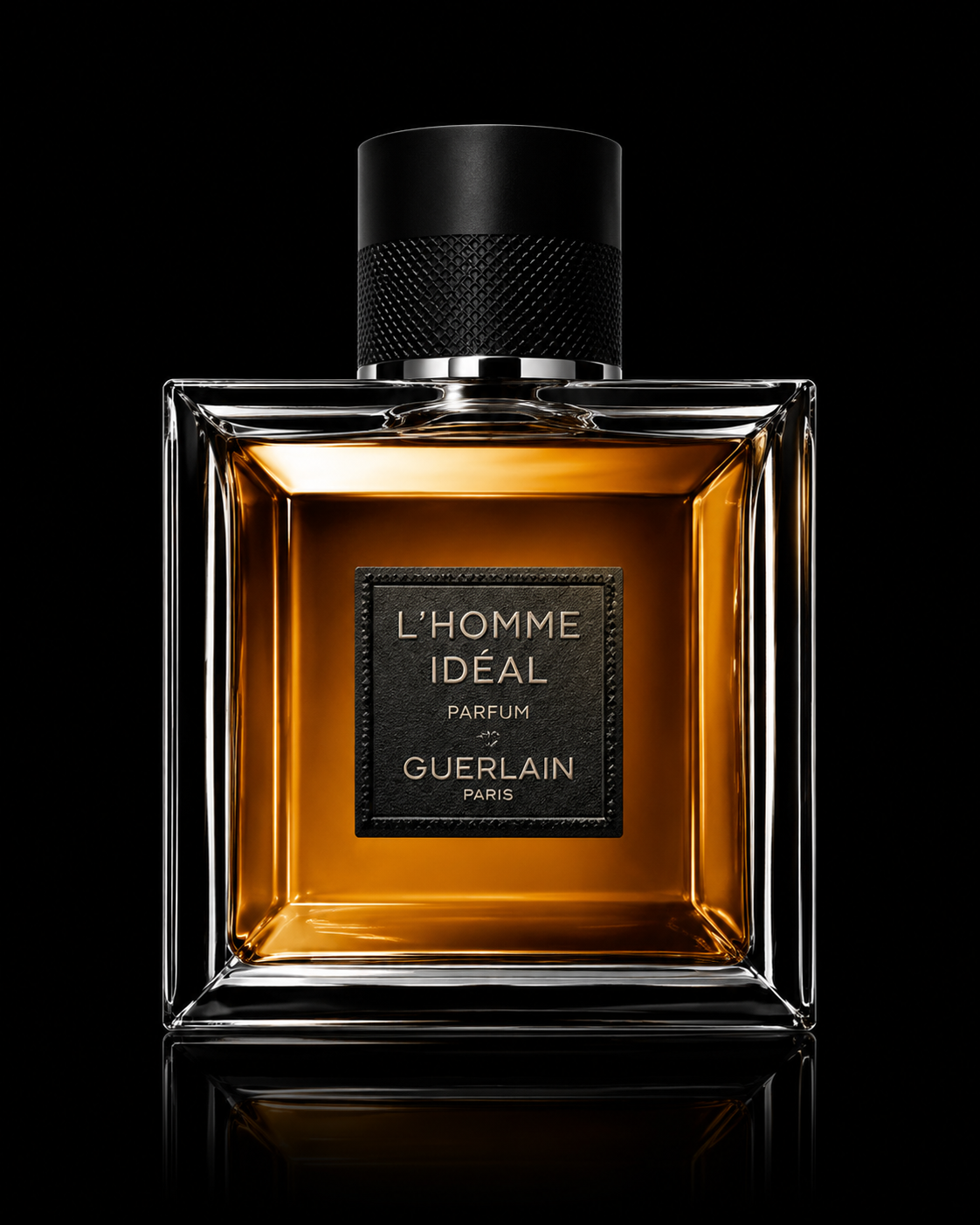 Flacon de parfum Guerlain L'Homme Idéal sur fond noir