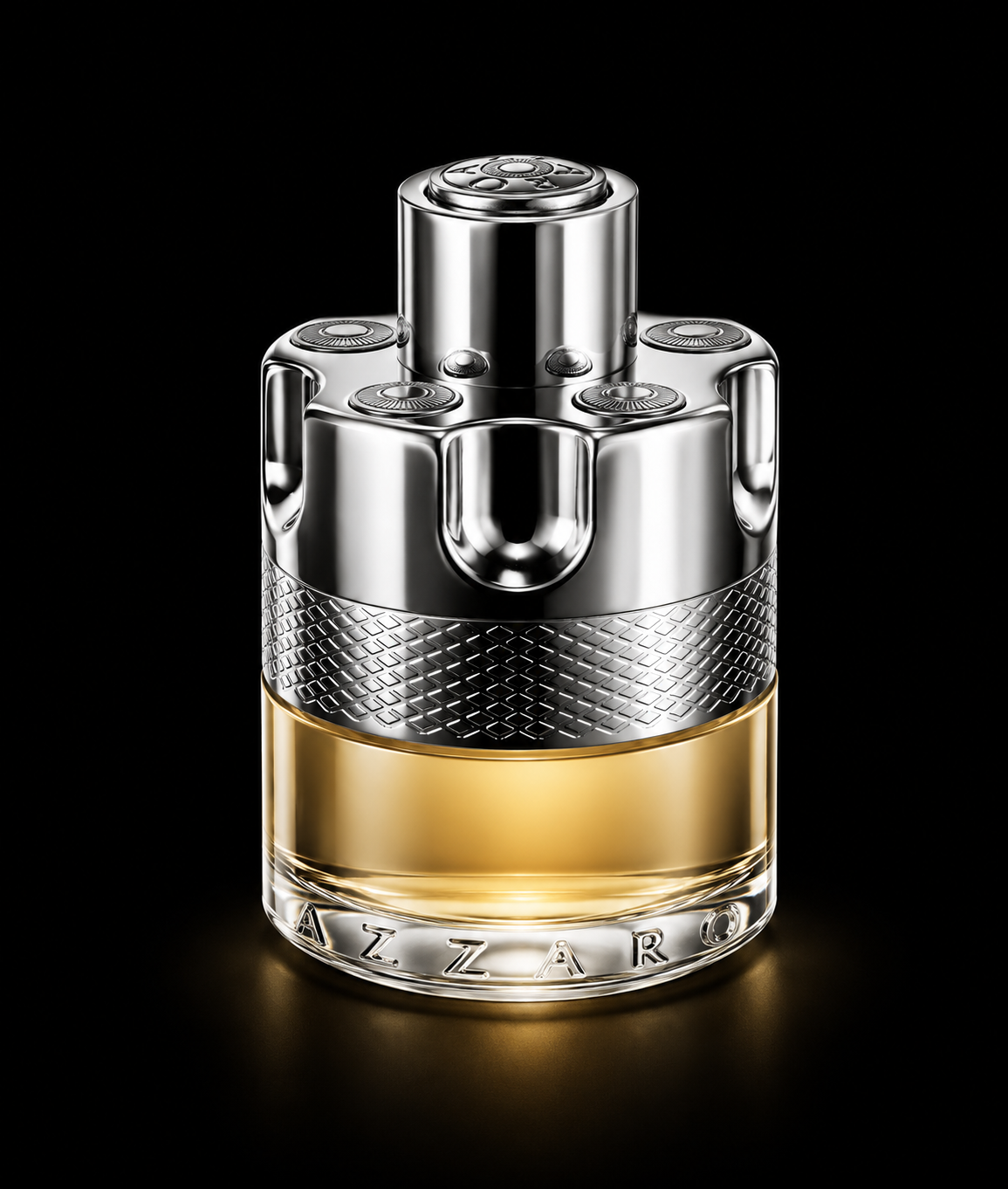 Parfum Armani à moitié rempli, flacon en verre transparent, look élégant avec détails métalliques