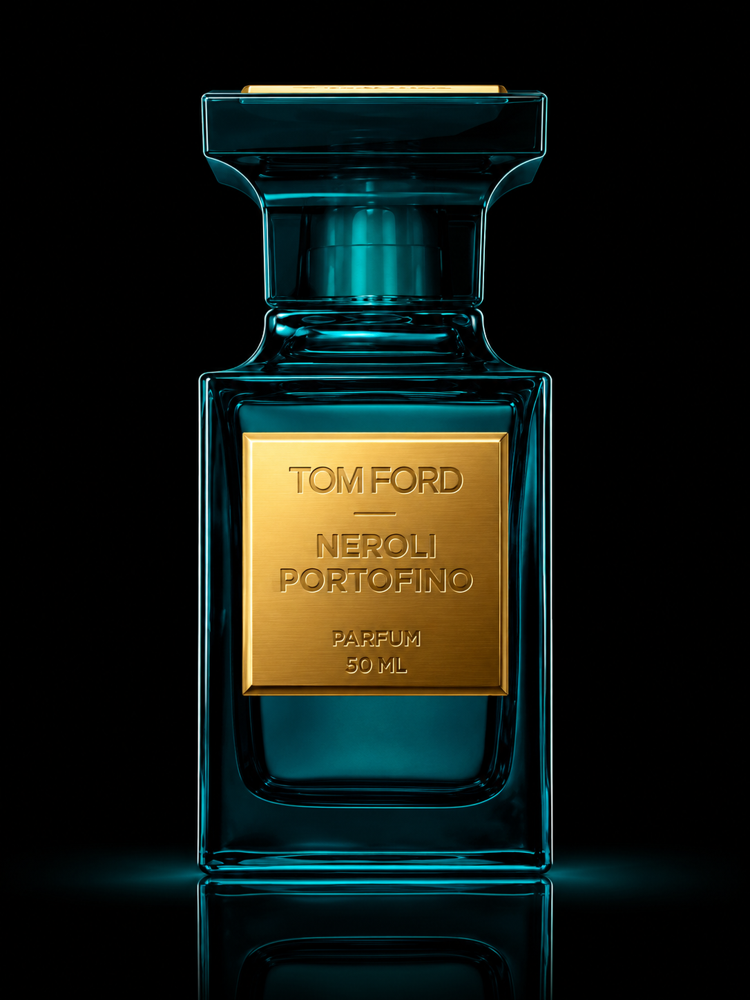Flacon de parfum Tom Ford Neroli Portofino, couleur bleue avec étiquette en or, de 50 ml.