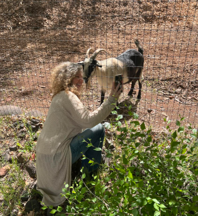 Nikki Scanlon, RYT
Journaling to Wisdom