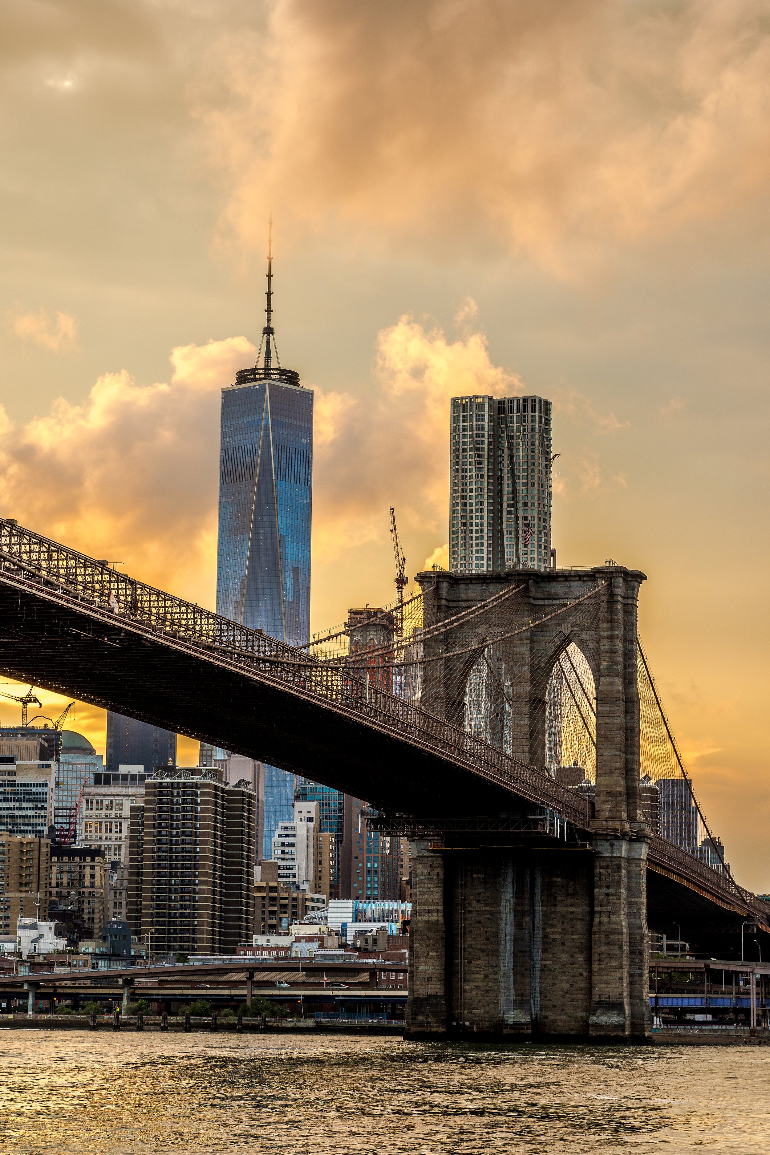 Brooklyn_Bridge_Golden_Hour-1_uwzp6r-ss.jpg