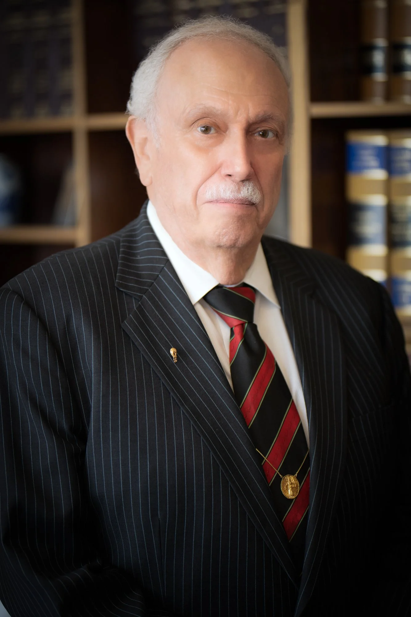 Corporate image capturing leadership presence and approachability, designed to elevate professional branding.