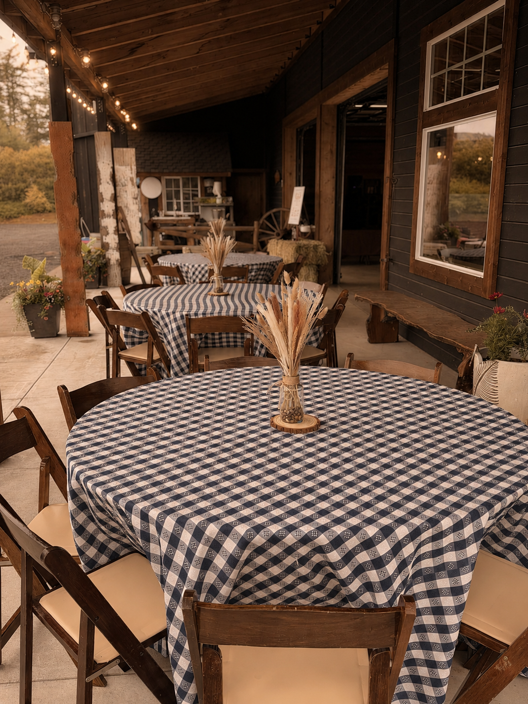 Country-western themed party in Oregon table settings