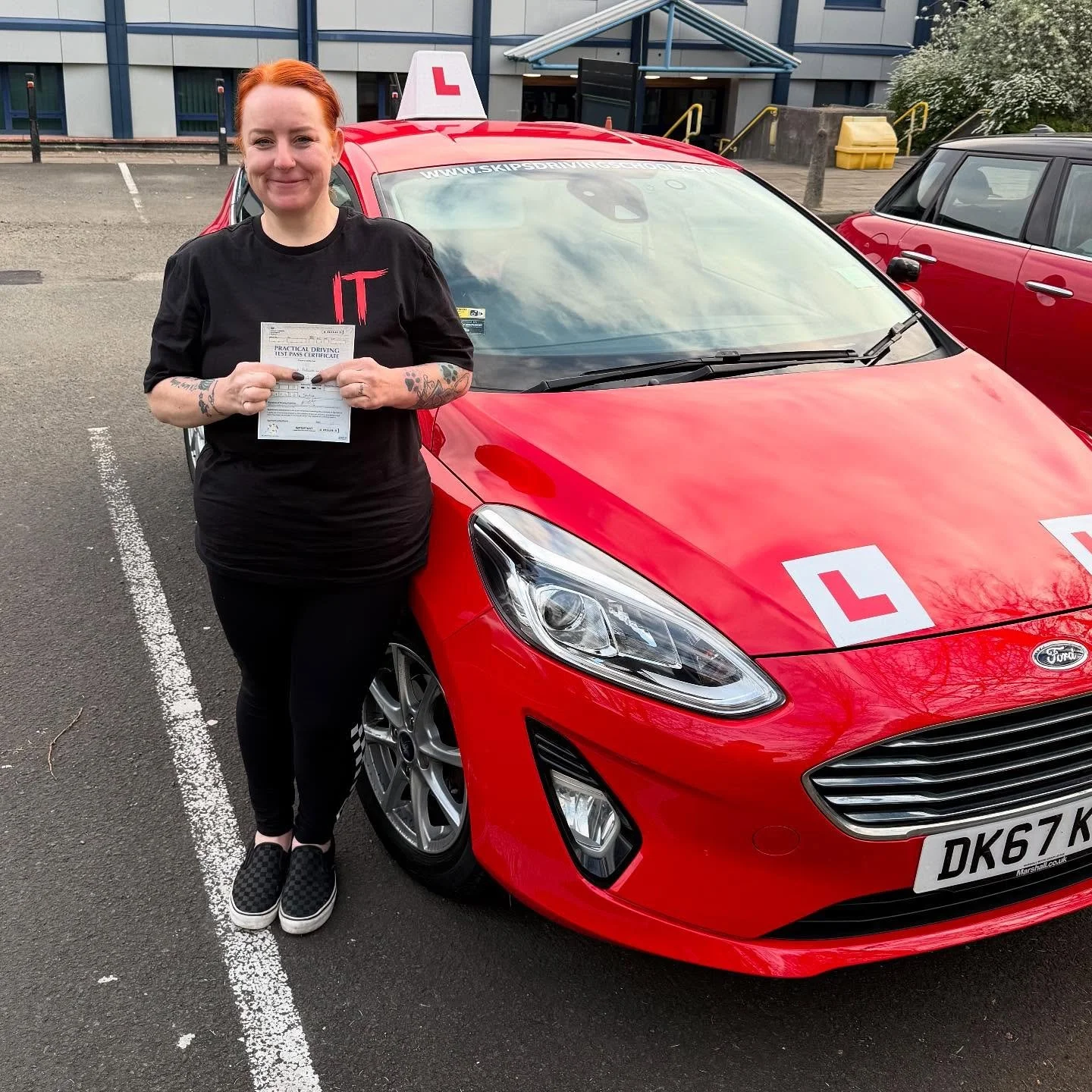 Deborah made me proud today passing with only 3 minors! Excellent driving and conquered those nerves!

🚘🚘🚘