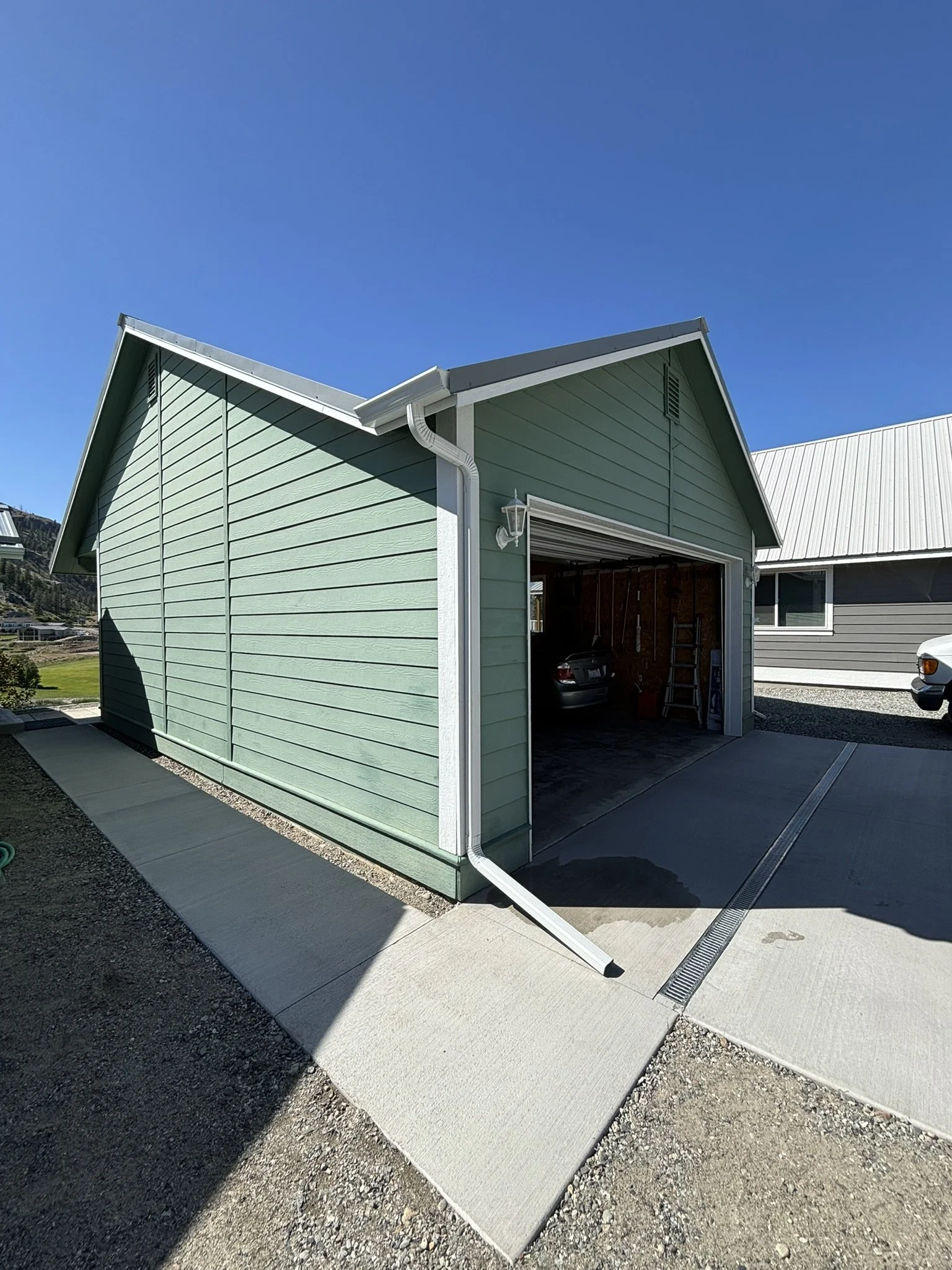 Downspot extensions are cut to preferred length and are removable.