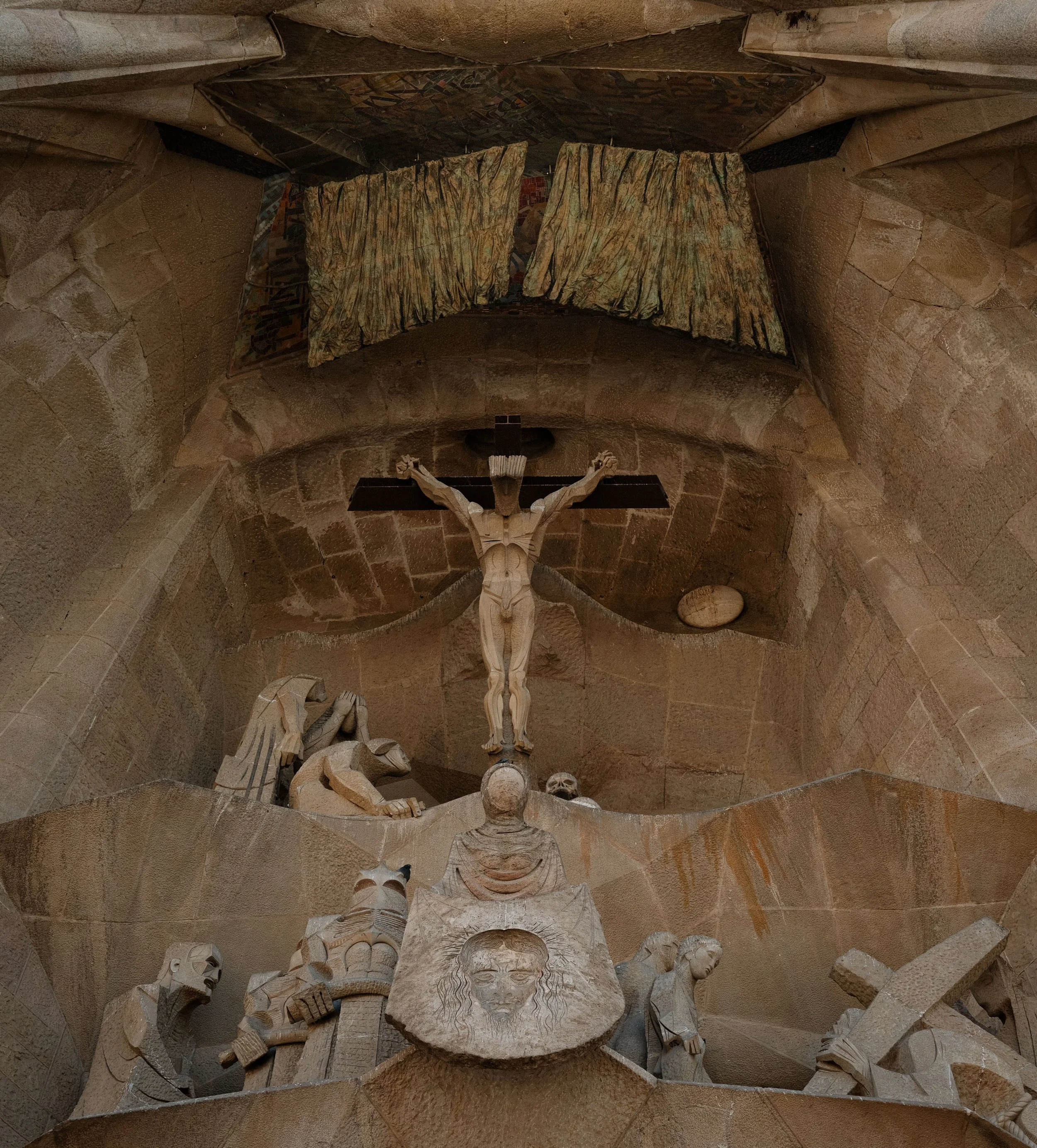 SagradaFamiliaBCN26-39.jpg