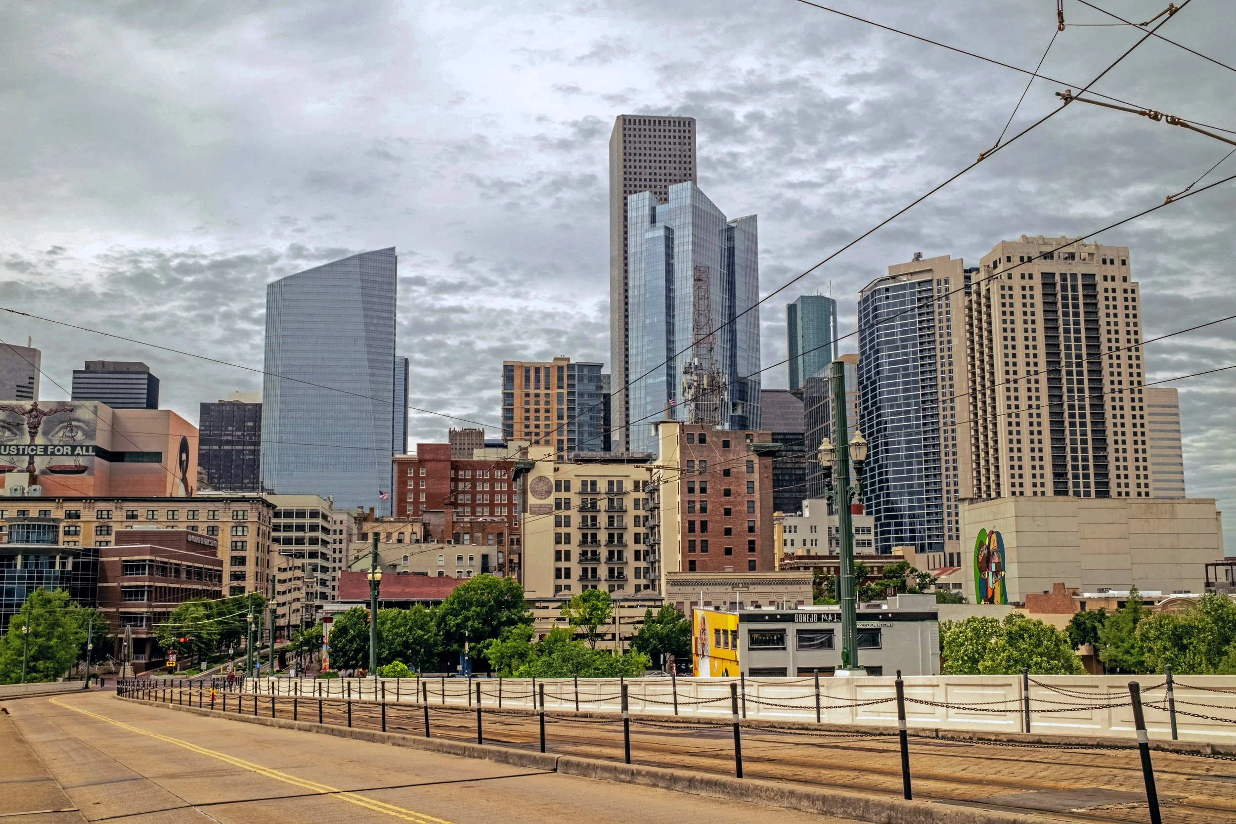 24 Hours in Houston: Rain and Shine