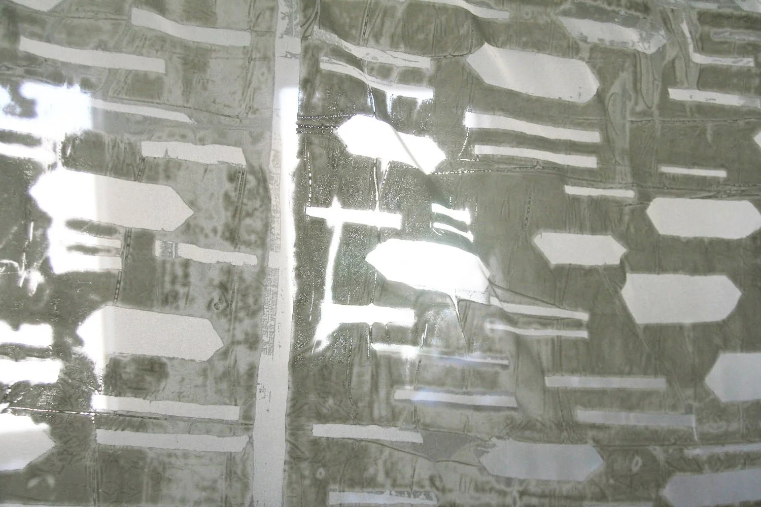 Copy of DAM_Web_DetailSilkscreenLightBehind_20180507.jpg