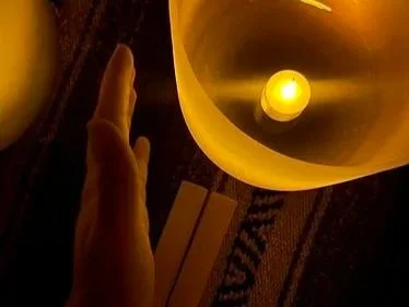 SOL SEEK YOGA / Lunar Sound Bath + Reiki