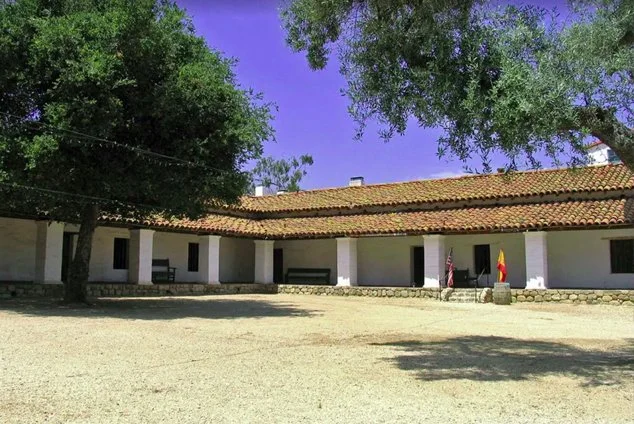 The Casa de la Guerra building and courtyard