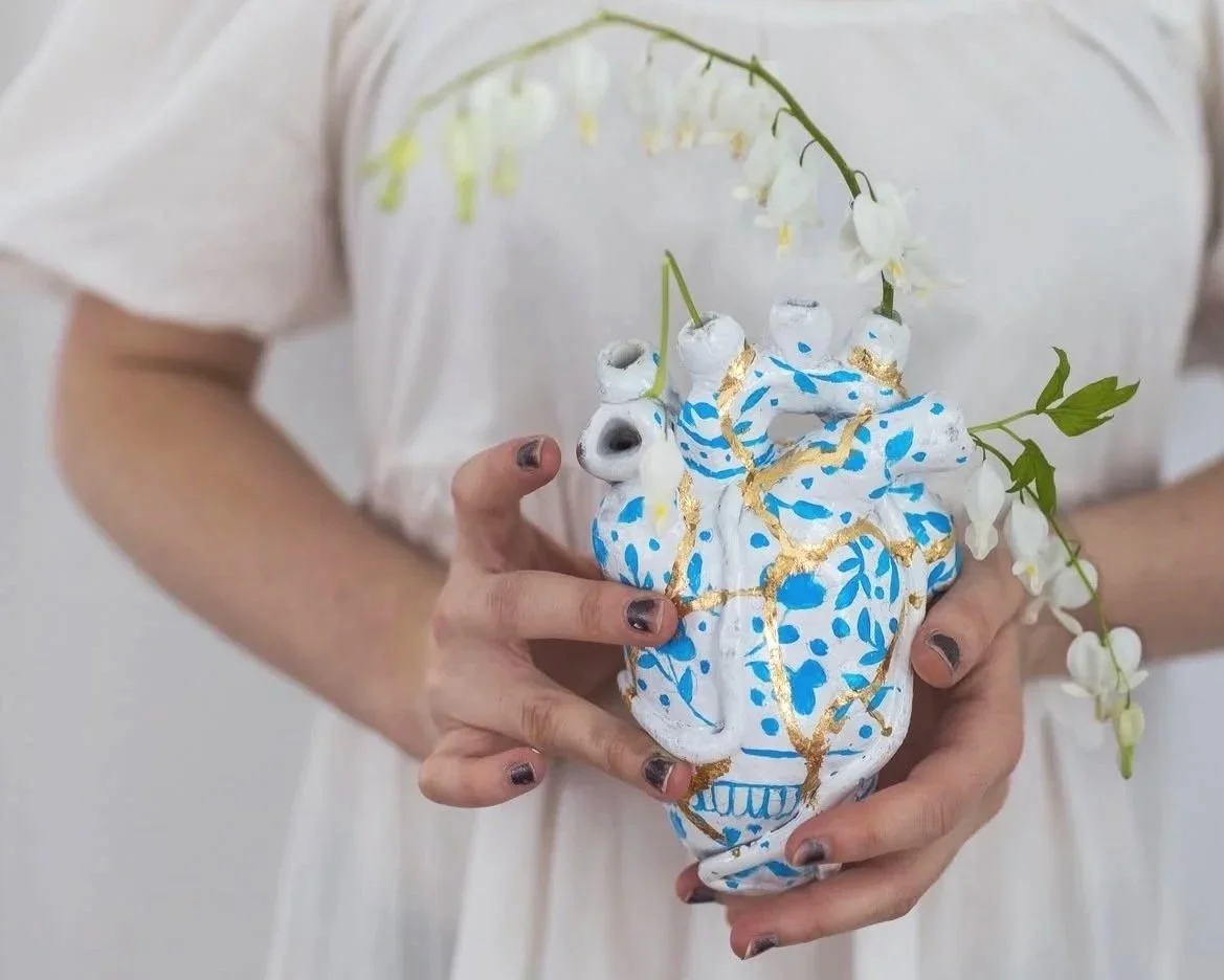 Broken heart vase, clay and paint. 