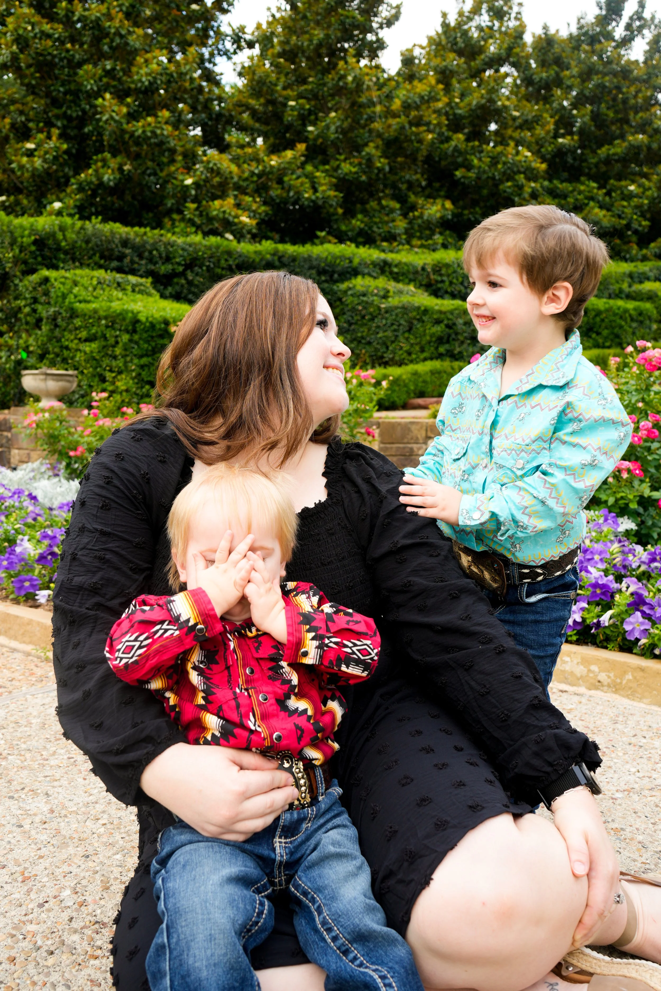 family photographer in fort worth, fort worth family photographer, affordable fort worth family photographer, light and airy family photographer, fort worth botanical gardens family photos
