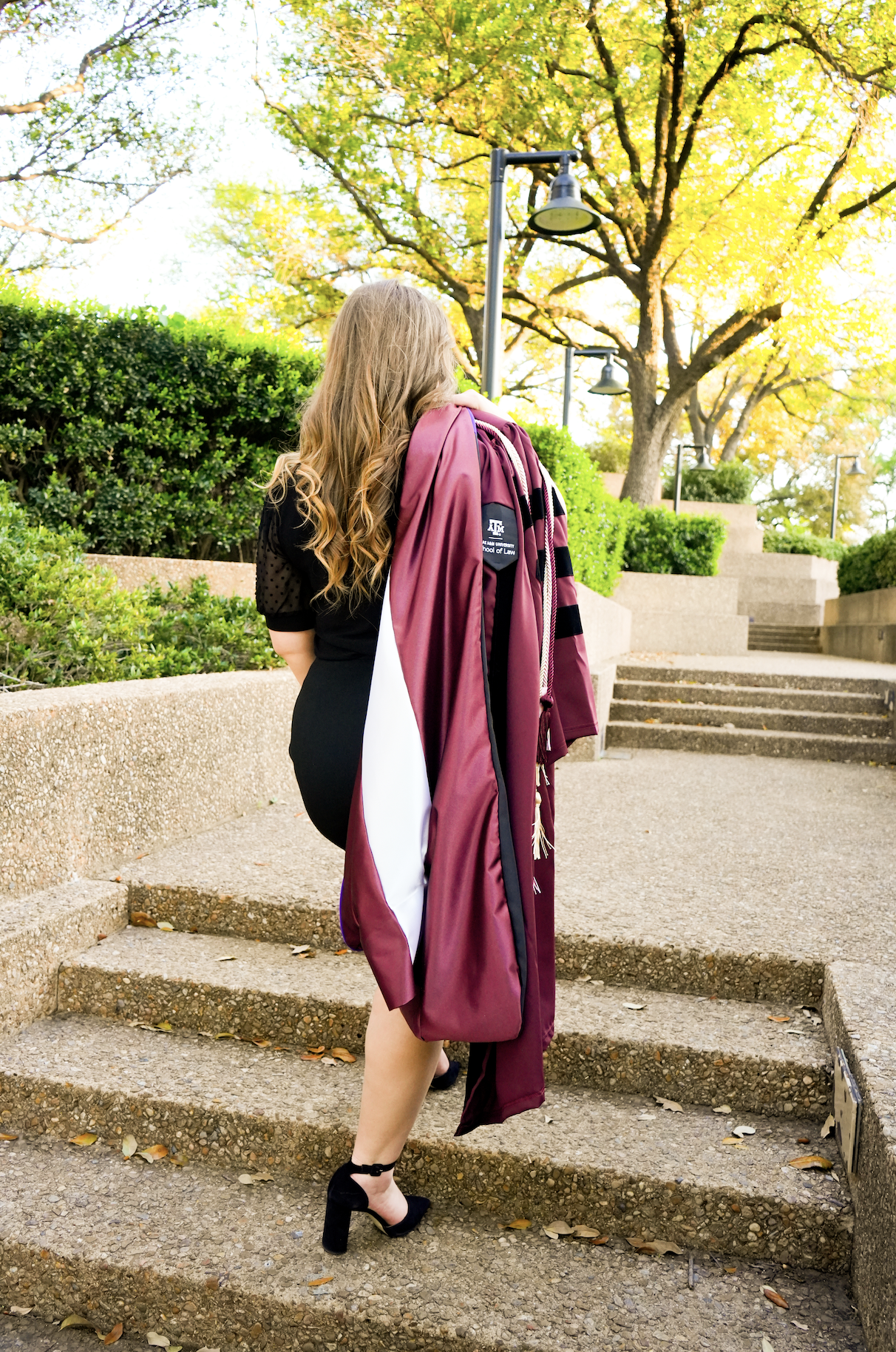 senior photographer in fort worth, graduation photos in fort worth, senior photos in fort worth, affordable senior photographer in fort worth, senior photos under $200 in fort worth, a&m law school senior photos, law school senior photos fort worth