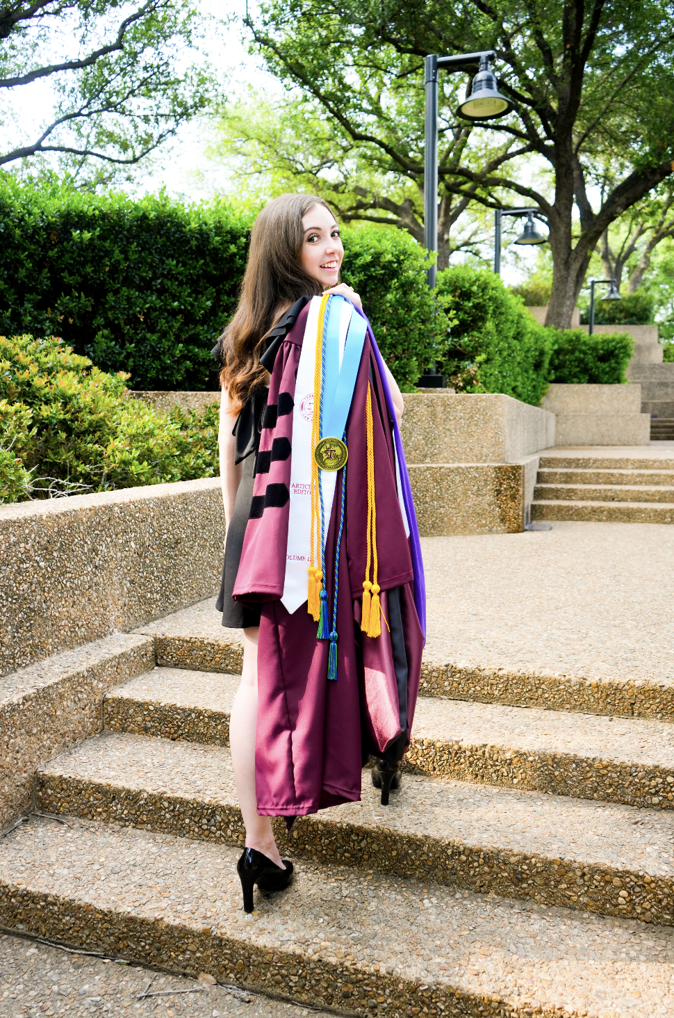 senior photographer in fort worth, graduation photos in fort worth, senior photos in fort worth, affordable senior photographer in fort worth, senior photos under $200 in fort worth, a&m law school senior photos, law school senior photos fort worth