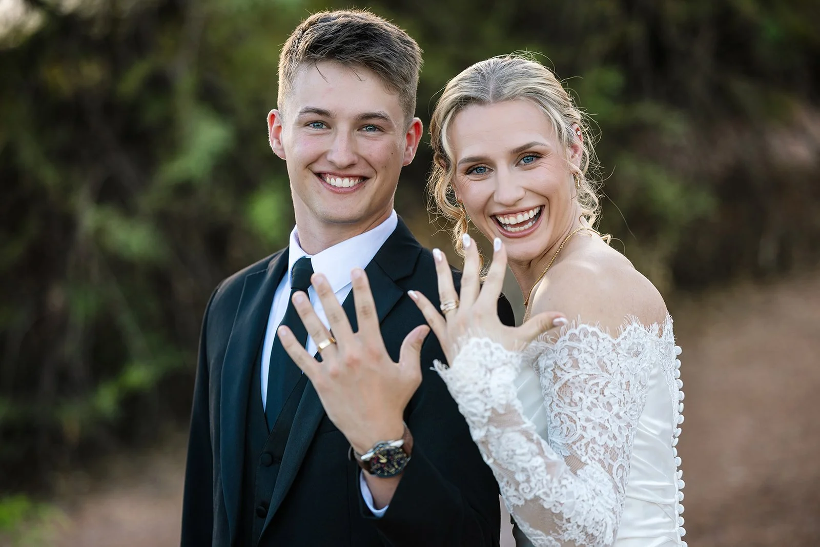 How Much Does a Wedding Photographer Cost in Phoenix, Arizona?