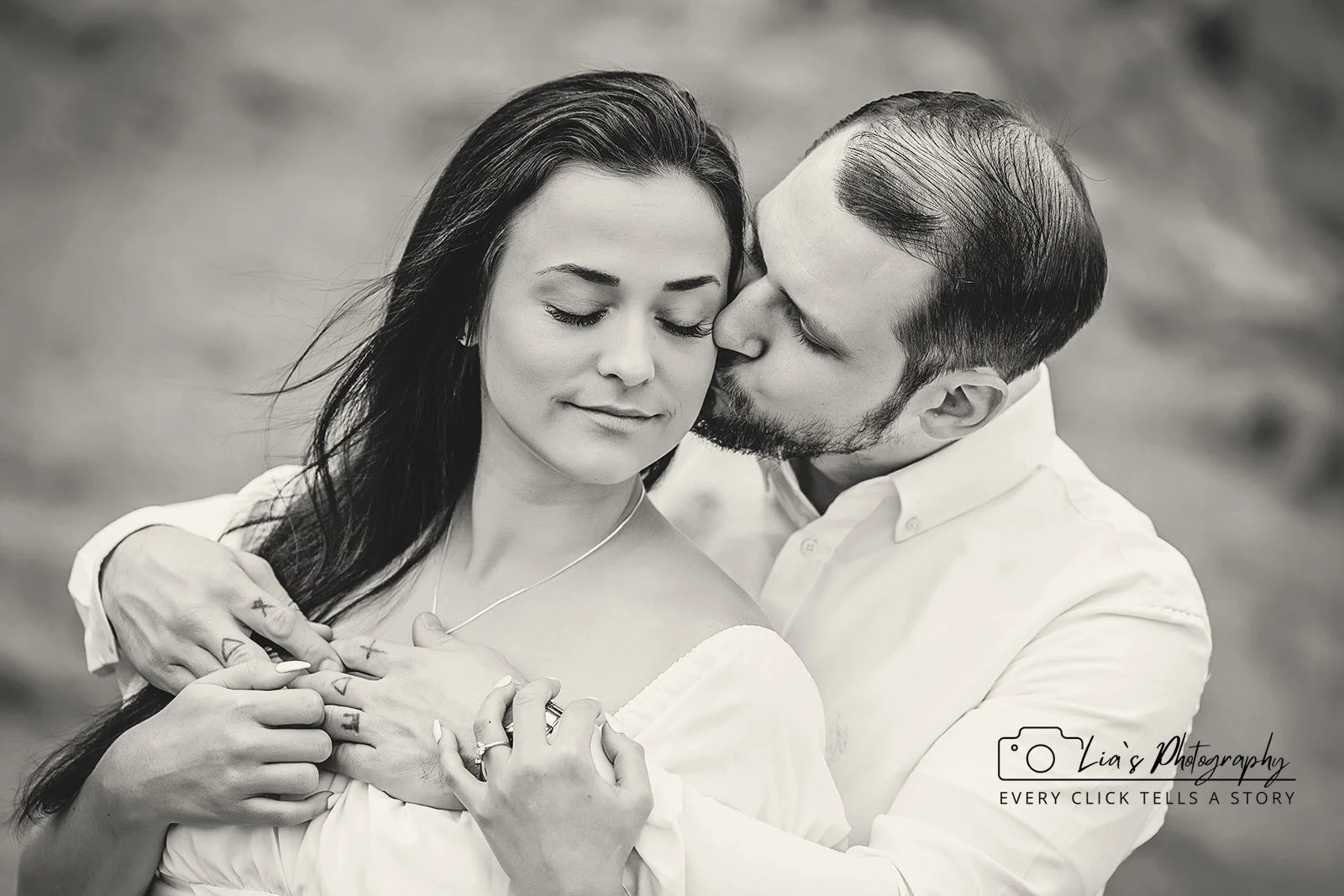 Romantic engagement session in Tempe, AZ