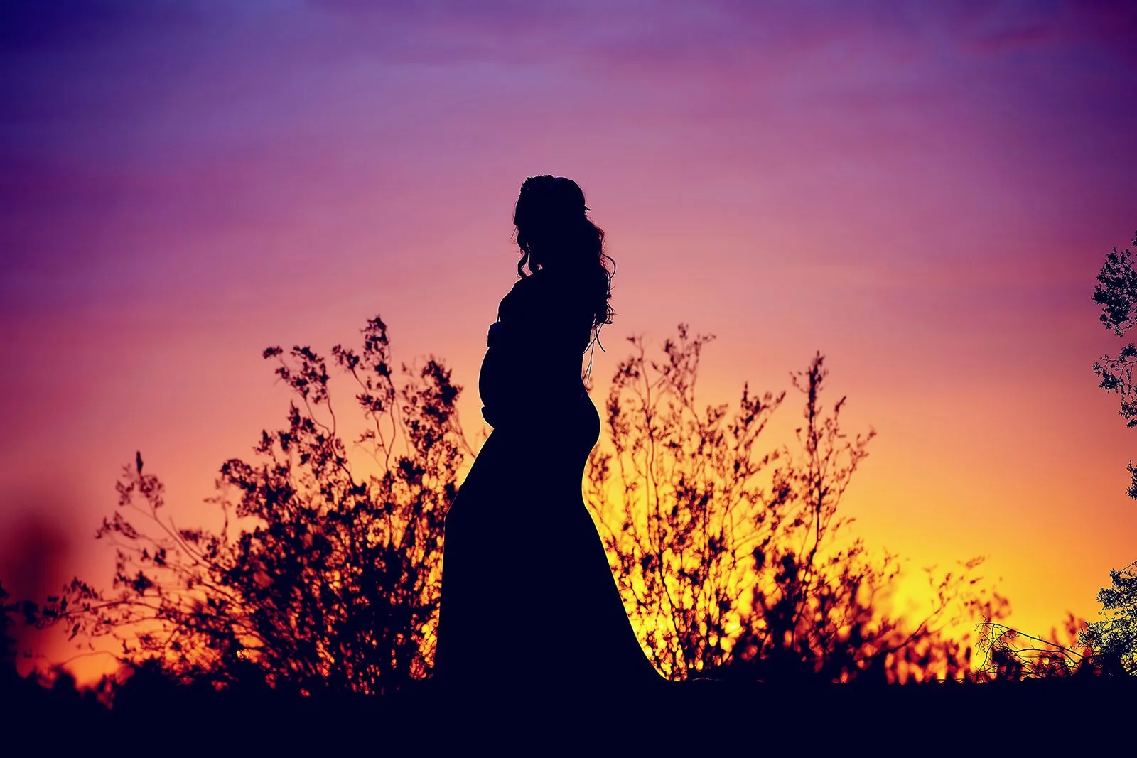scottsdale-maternity-photographer-sunset-glow