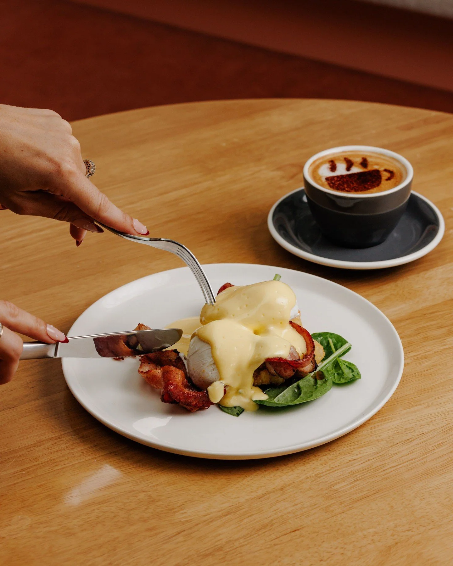 Nothing hits like an Ember &amp; Ash Eggs Benny ✨

Open Monday - Saturday from 6am.